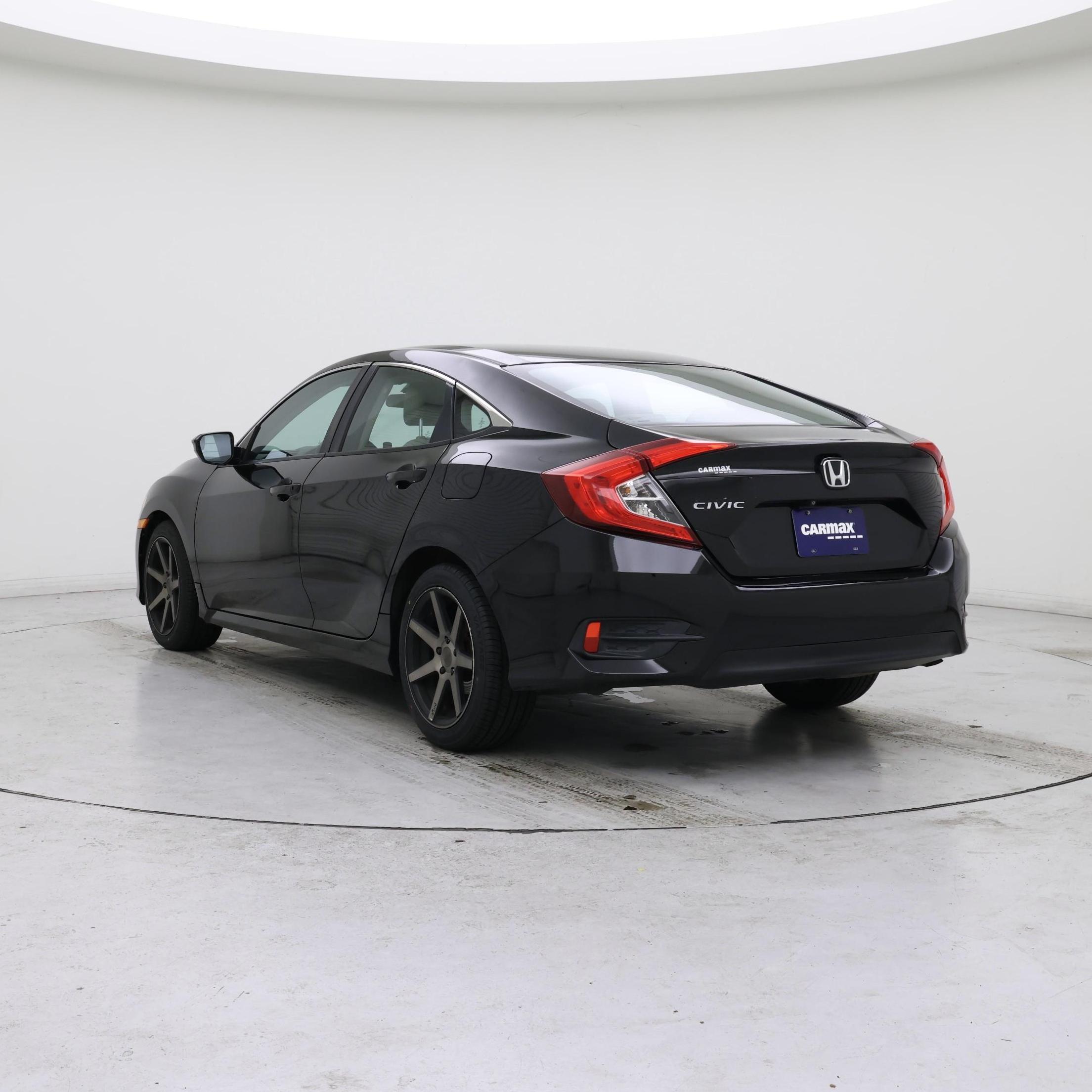Thumbnail: 2016 Honda Civic - 2