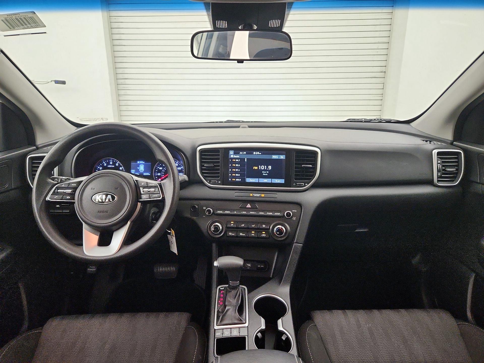 Thumbnail: 2020 Kia Sportage - 9