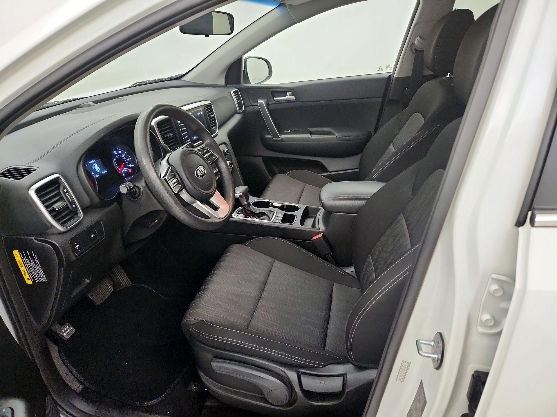 Thumbnail: 2020 Kia Sportage - 11