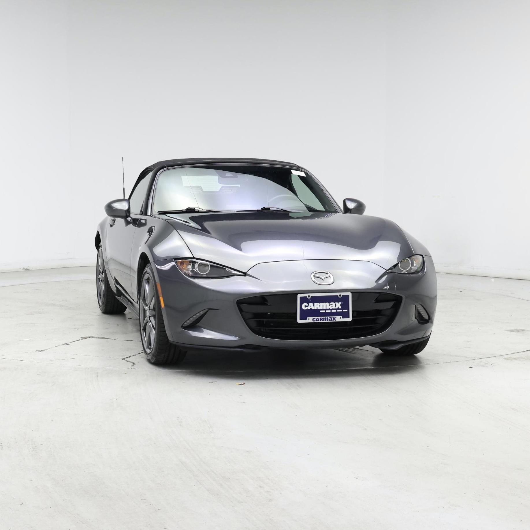 Thumbnail: 2019 Mazda MX-5 Miata - 5