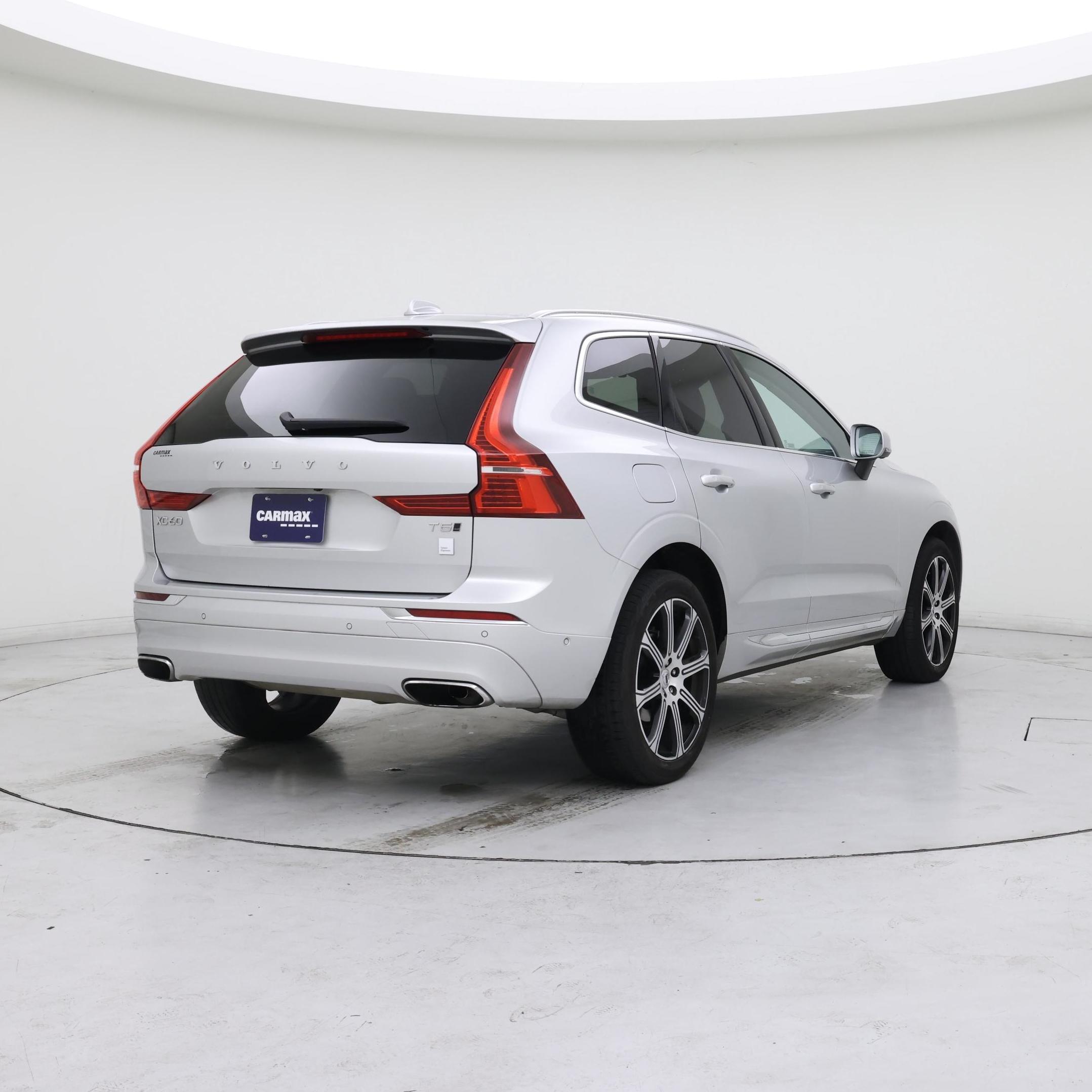 Thumbnail: 2021 Volvo XC60 - 8