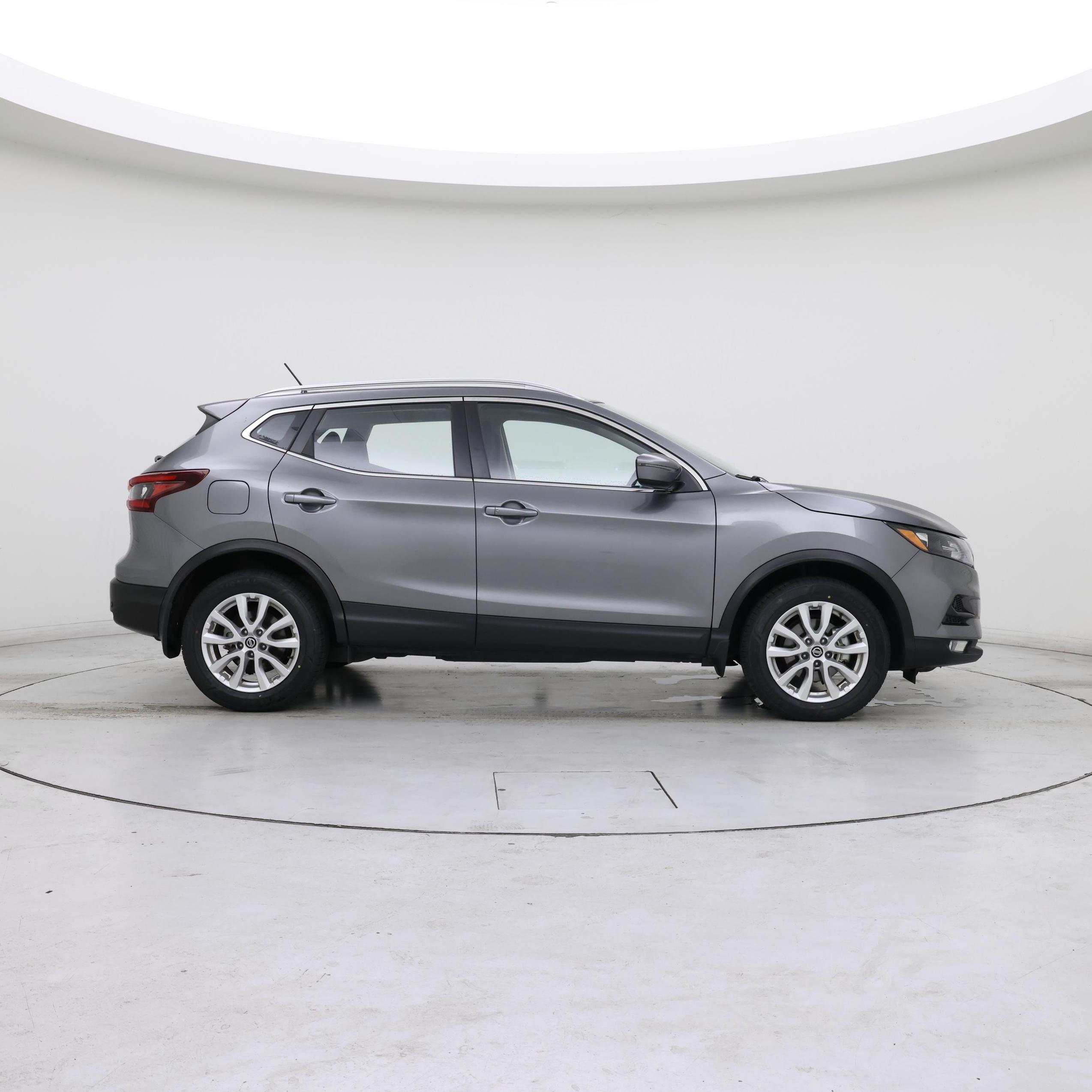 Thumbnail: 2022 Nissan Rogue Sport - 7