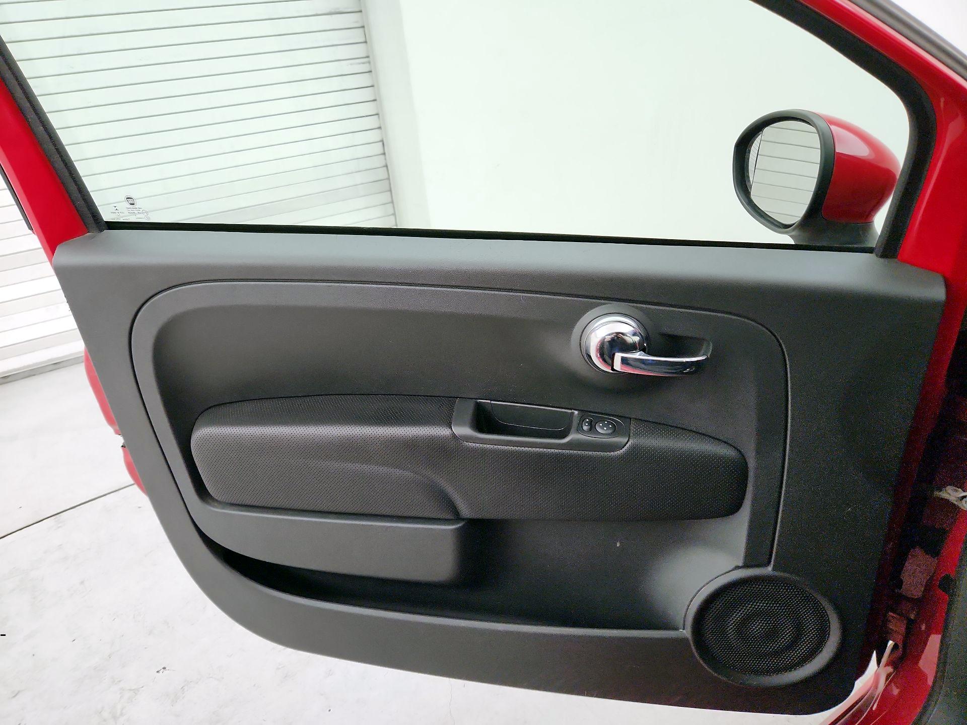 Thumbnail: 2015 Fiat 500 - 12
