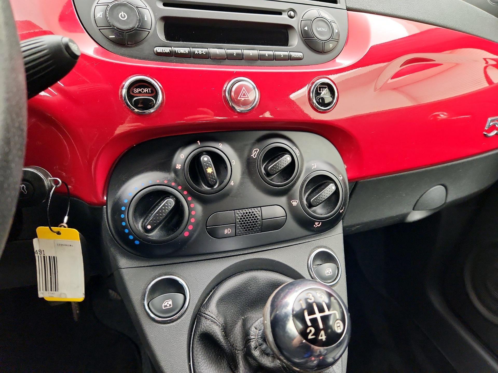 Thumbnail: 2015 Fiat 500 - 15