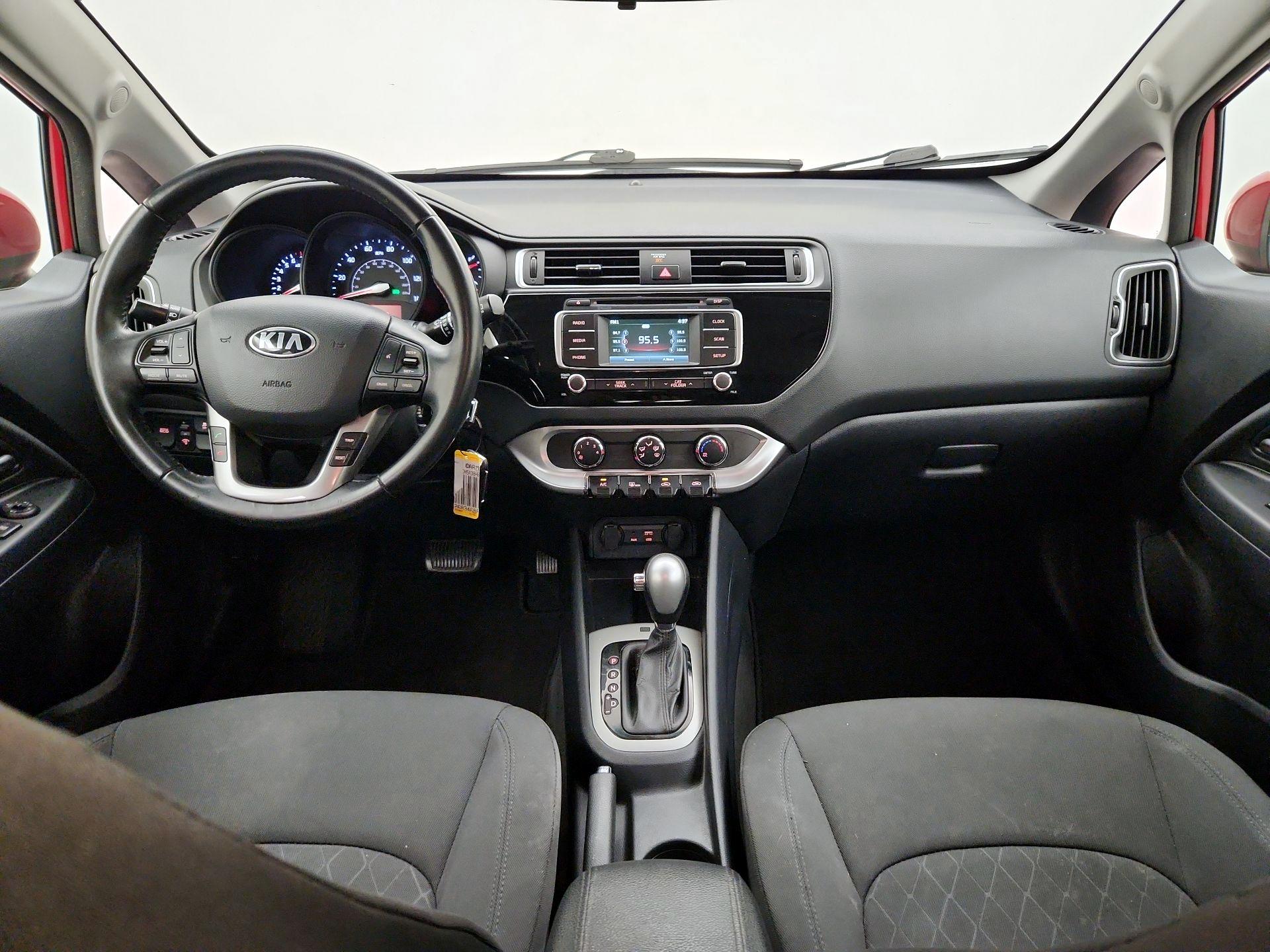 Thumbnail: 2017 Kia Rio5 - 9