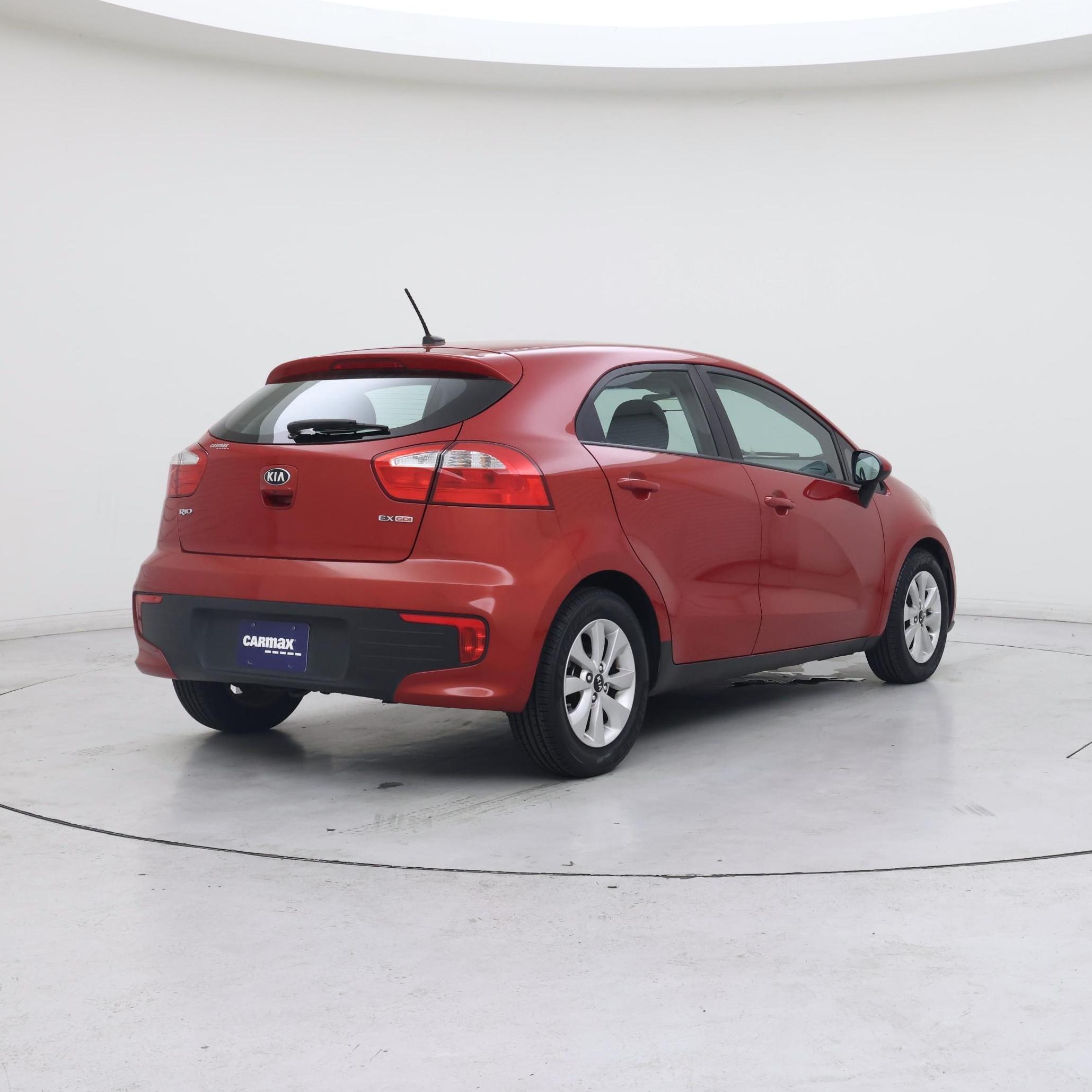 Thumbnail: 2017 Kia Rio5 - 8