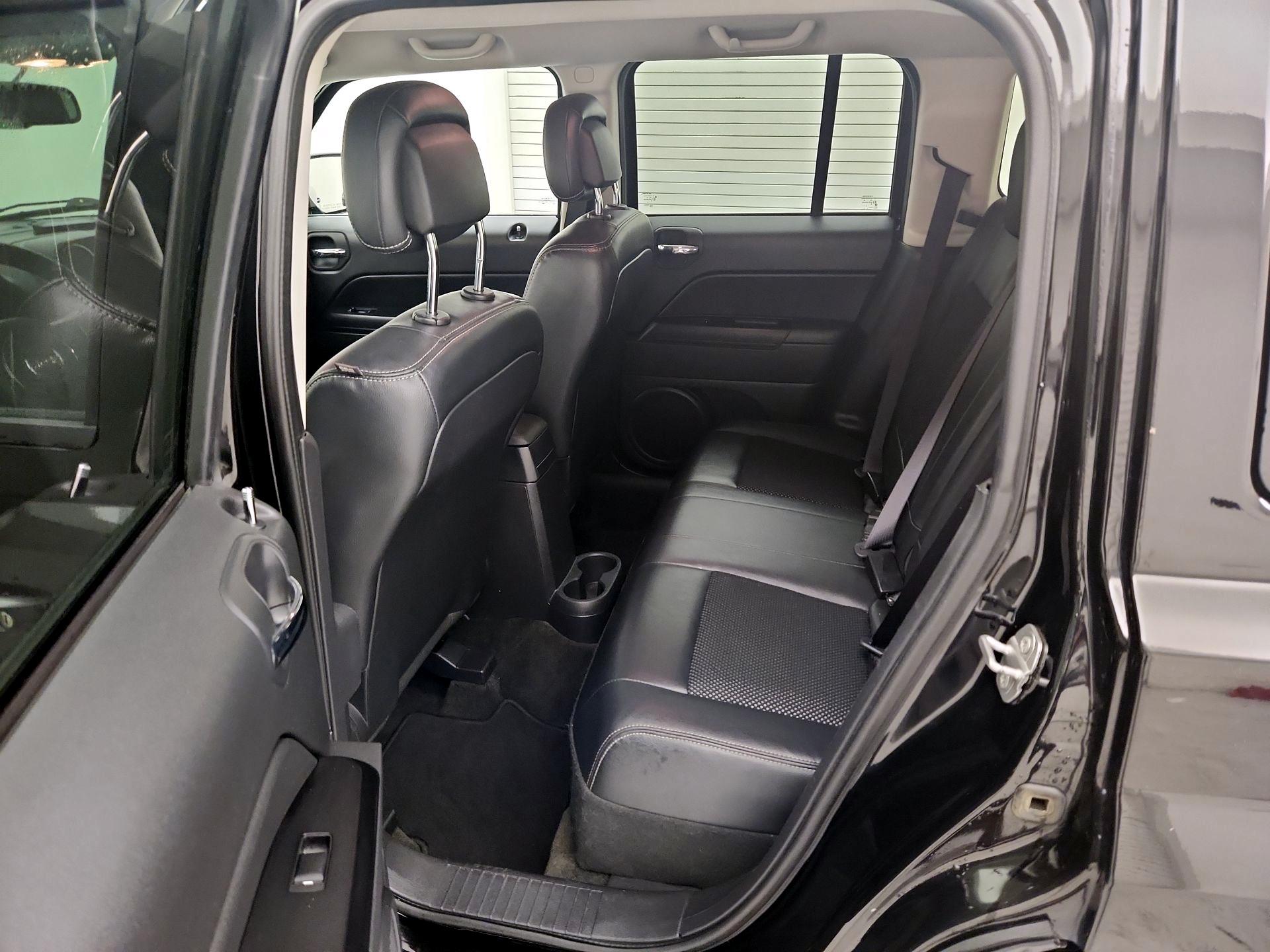 Thumbnail: 2017 Jeep Patriot - 17