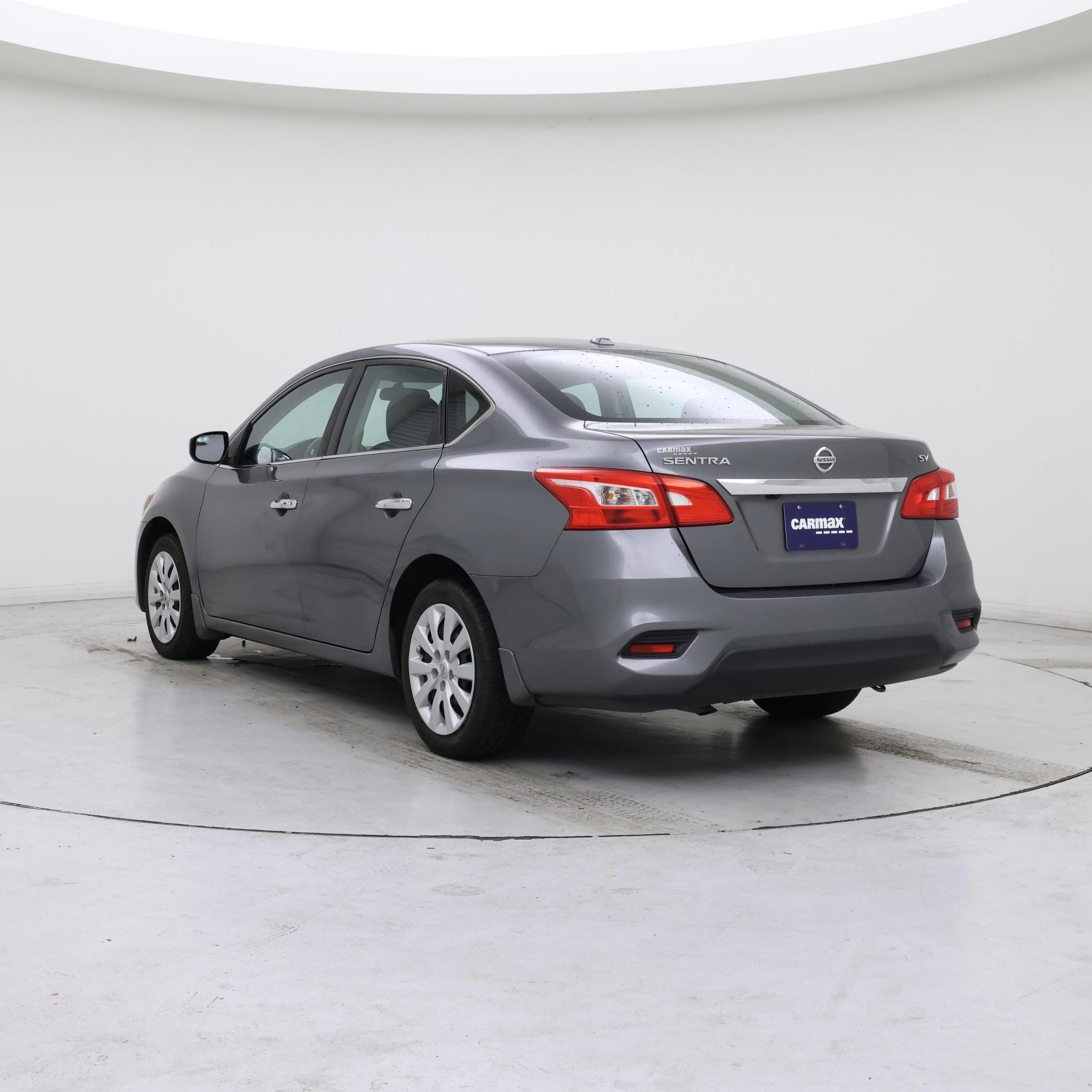 Thumbnail: 2017 Nissan Sentra - 2