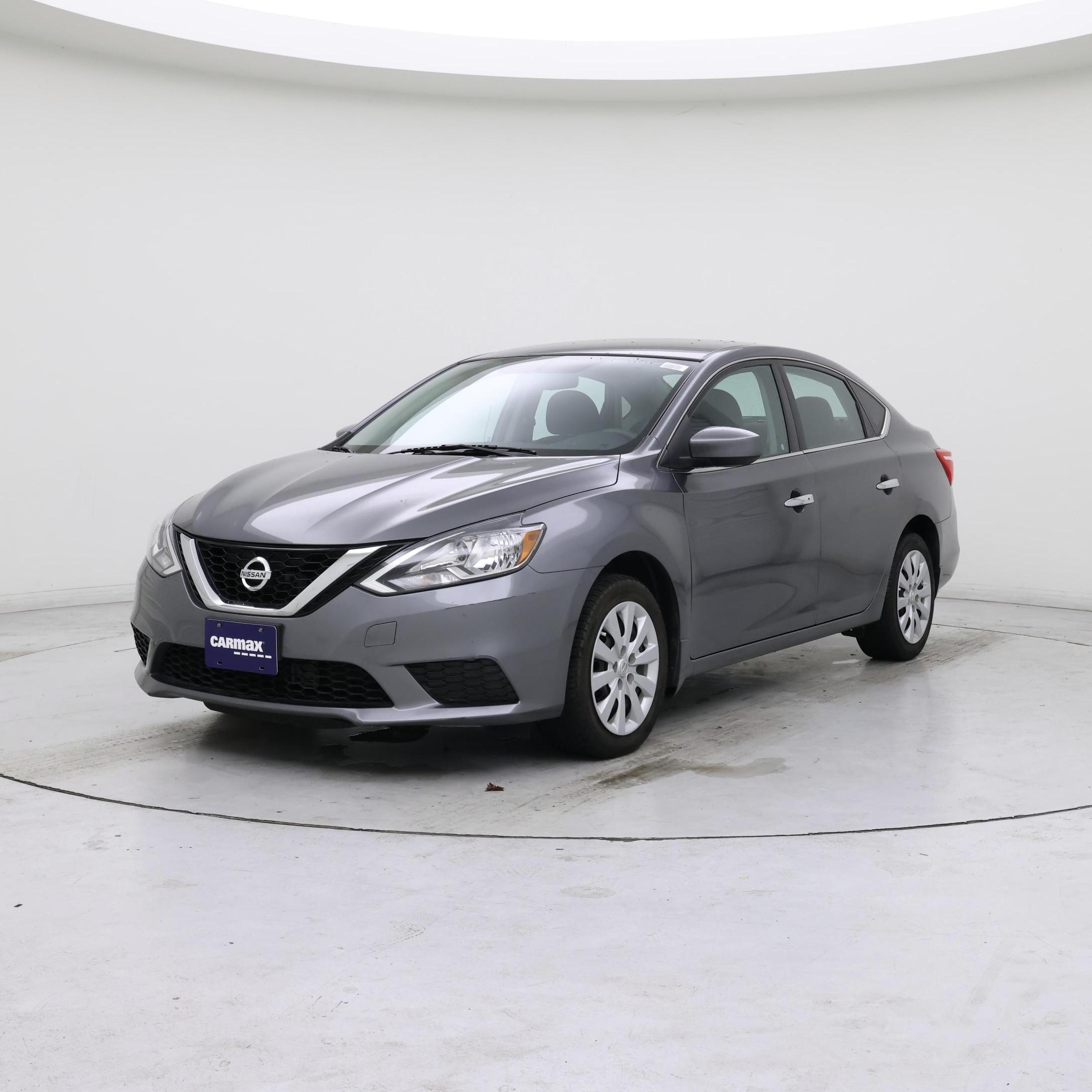Thumbnail: 2017 Nissan Sentra - 4