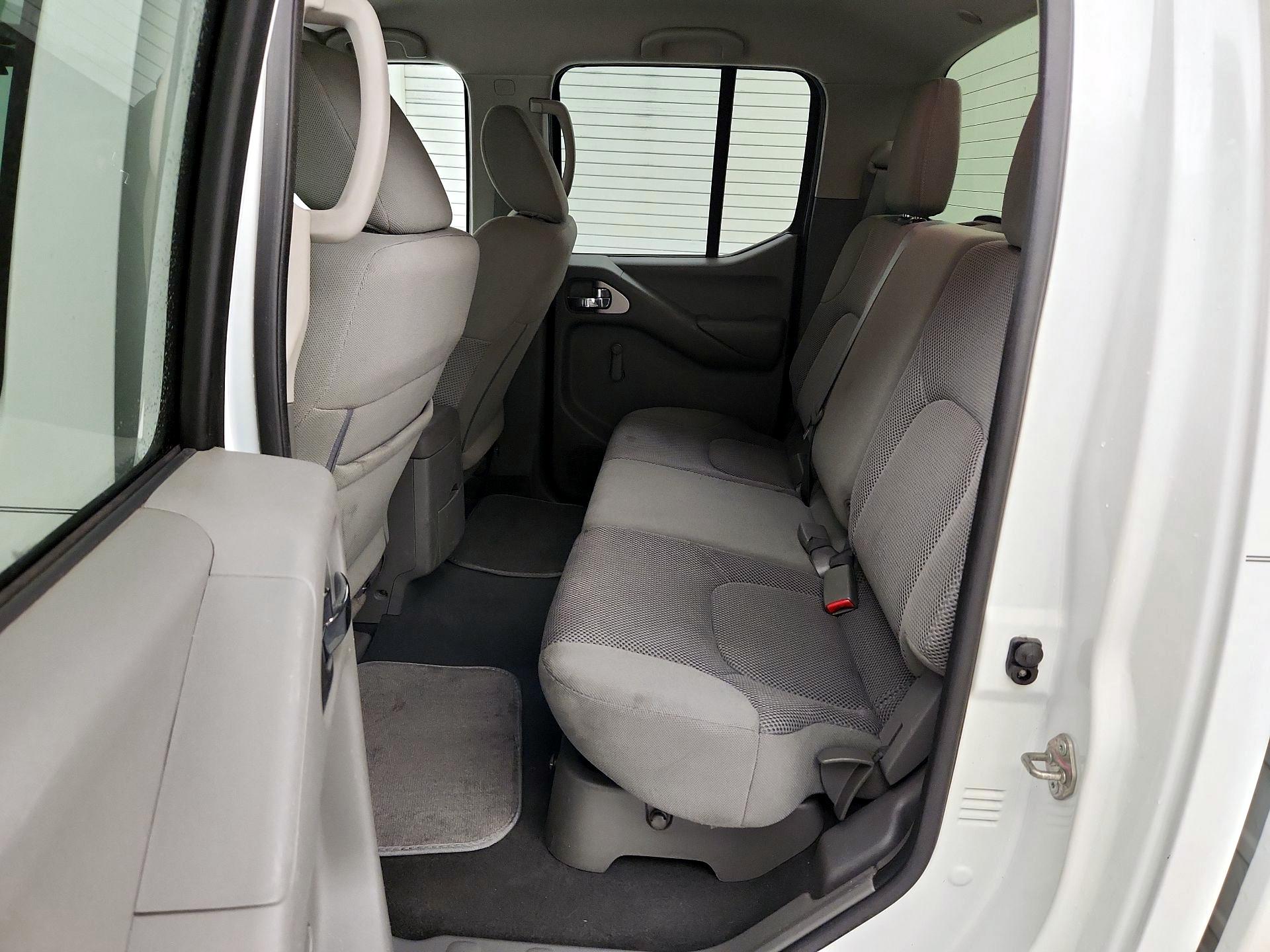 Thumbnail: 2018 Nissan Frontier - 19