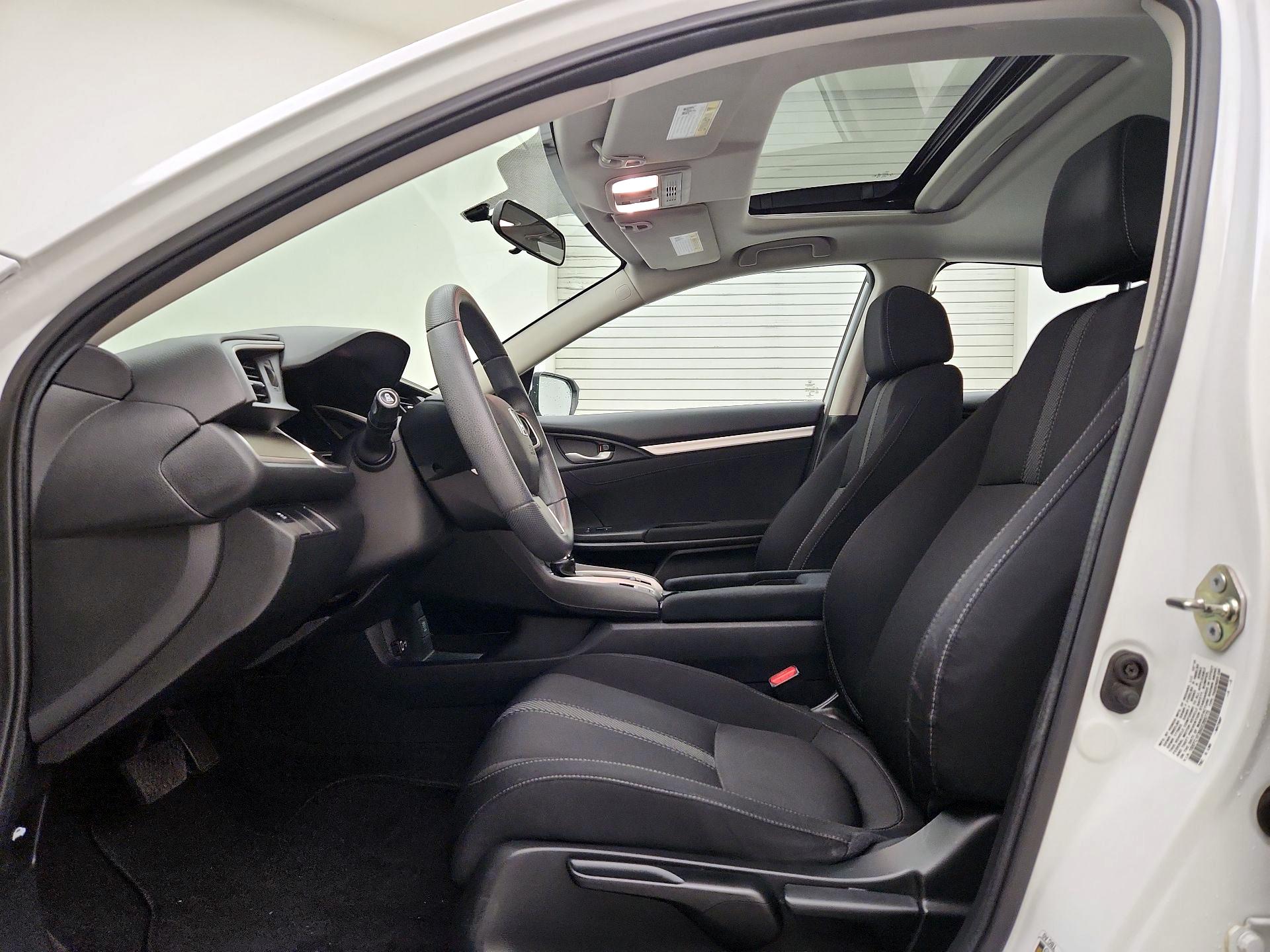Thumbnail: 2016 Honda Civic - 19