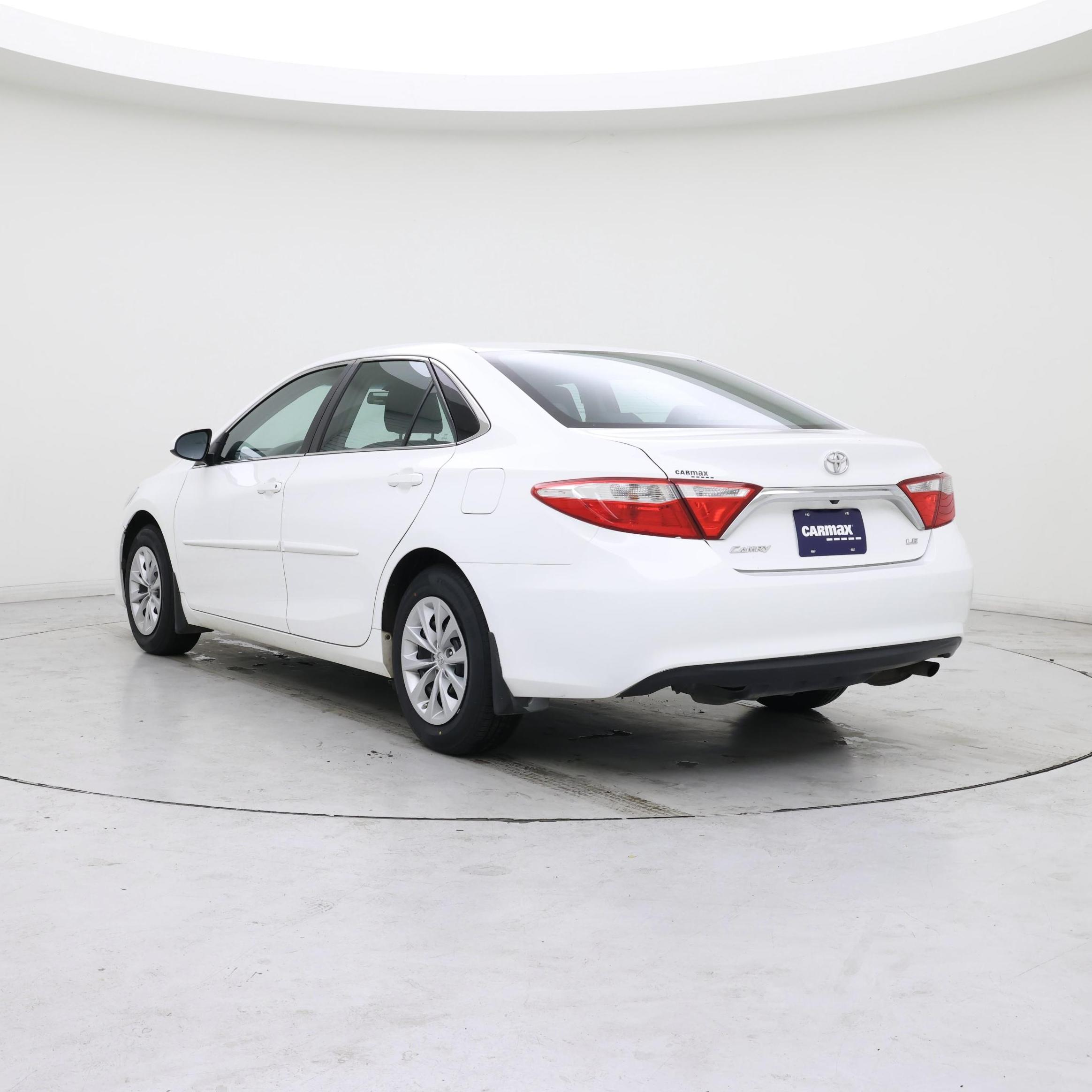 Thumbnail: 2015 Toyota Camry - 2