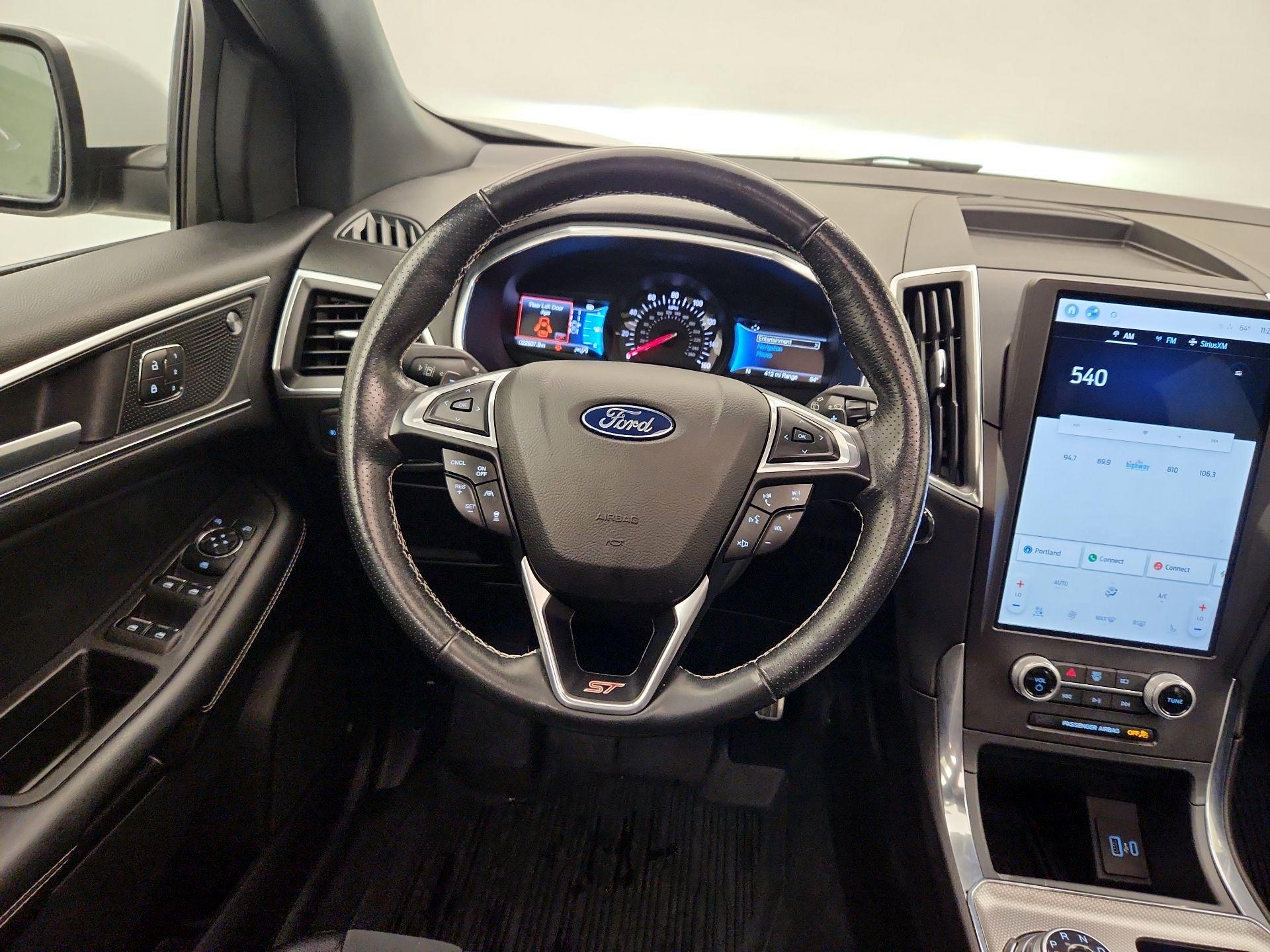 Thumbnail: 2021 Ford Edge - 10