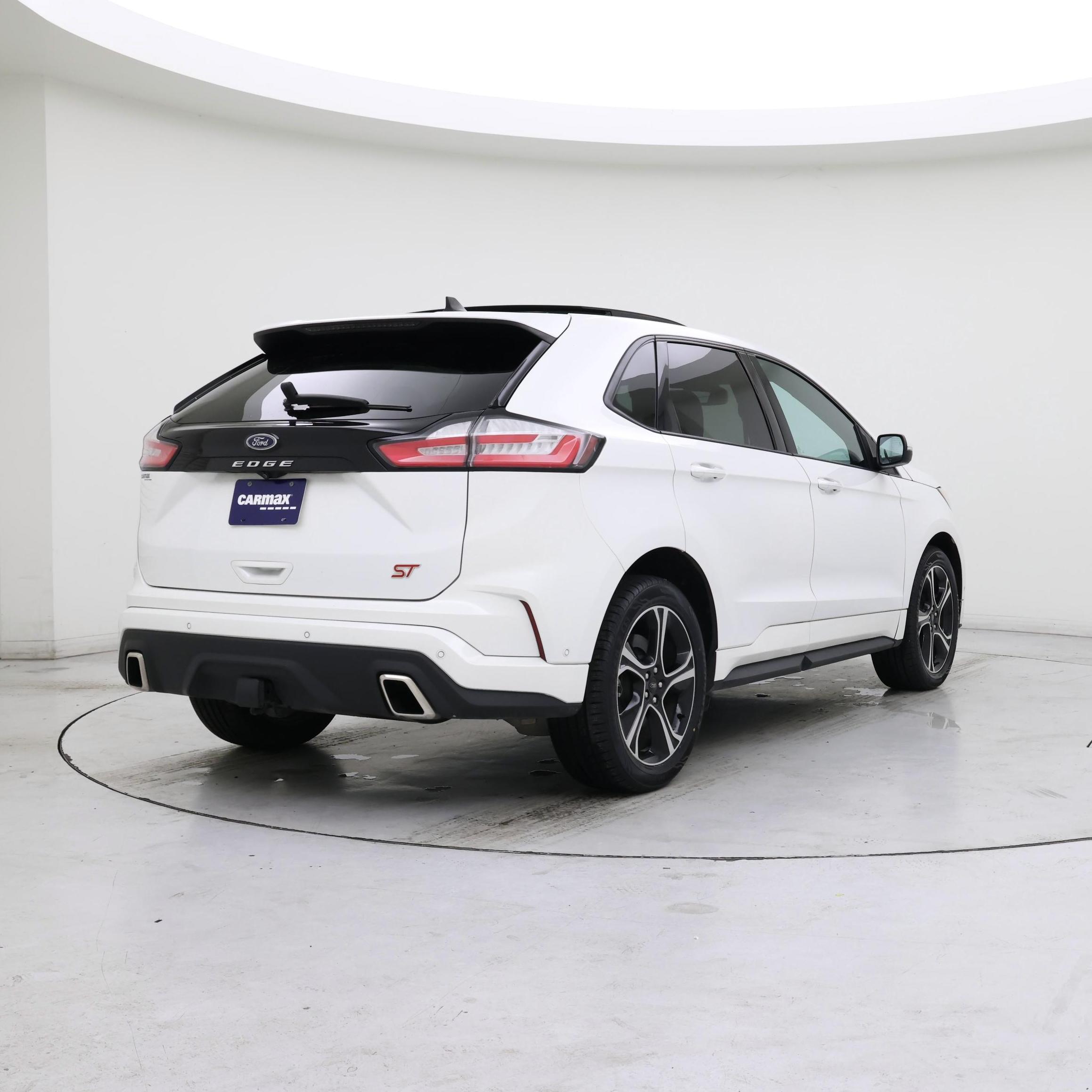 Thumbnail: 2021 Ford Edge - 8