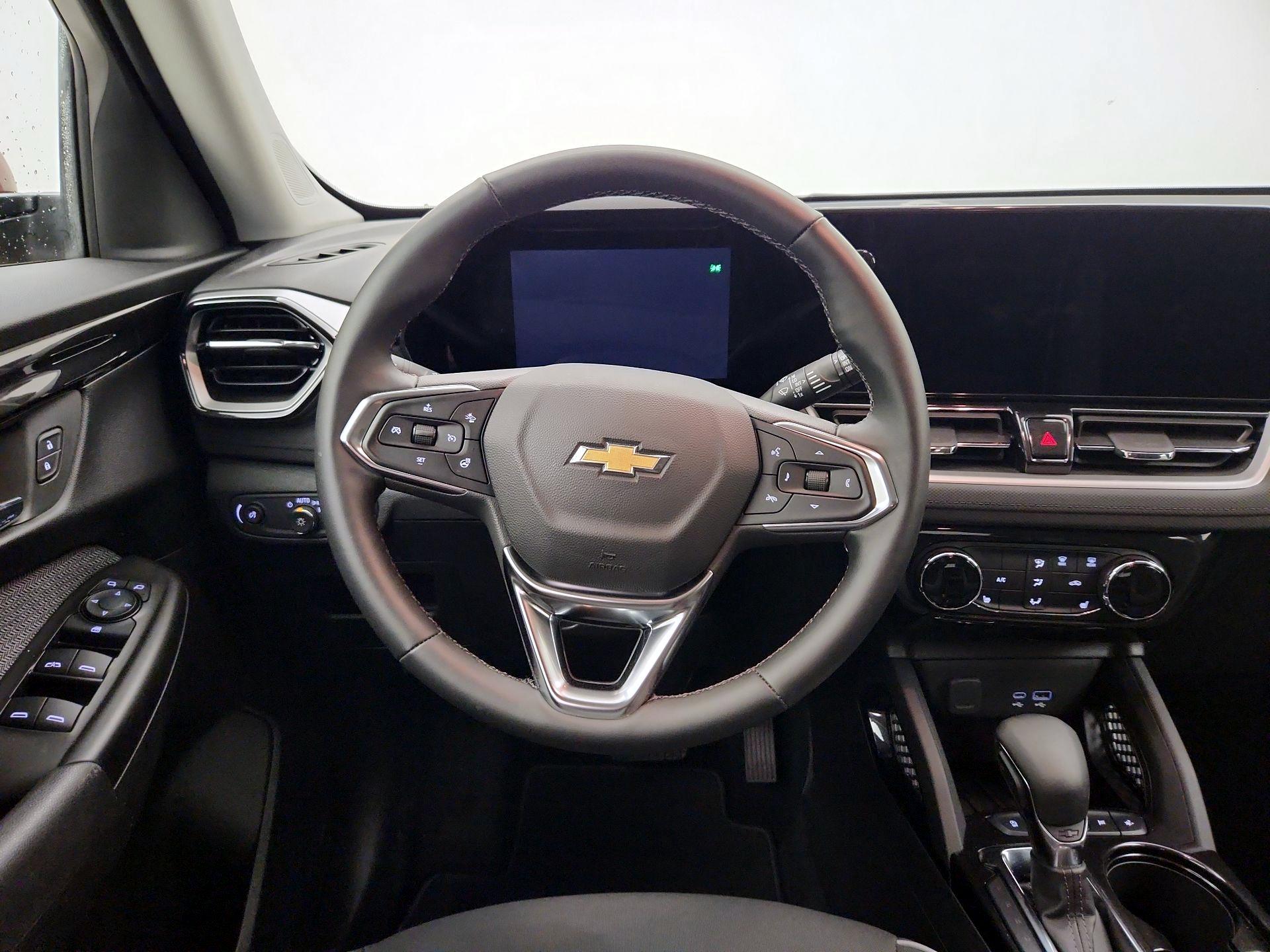 Thumbnail: 2024 Chevrolet TrailBlazer - 10