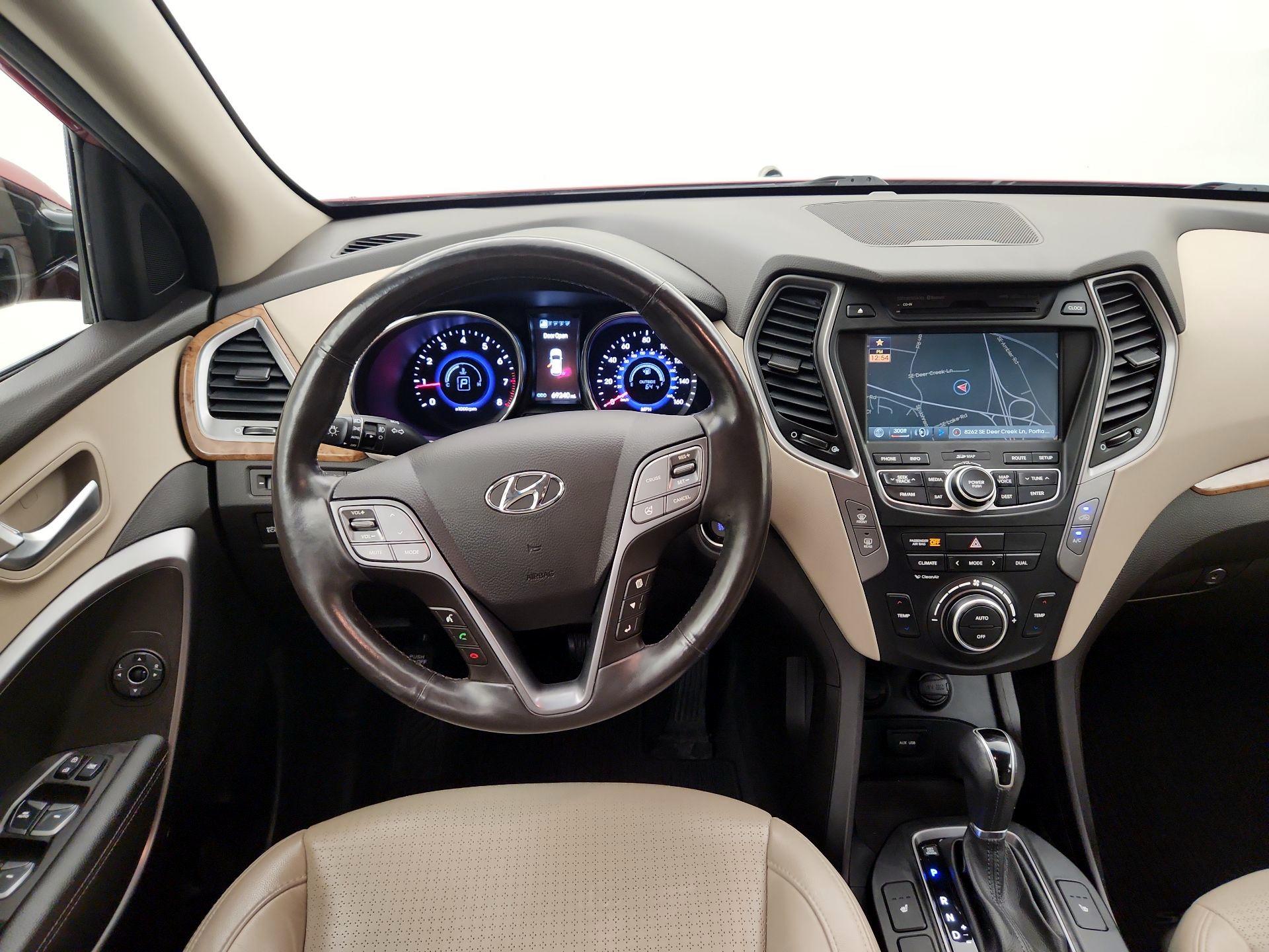 Thumbnail: 2013 Hyundai Santa Fe - 10