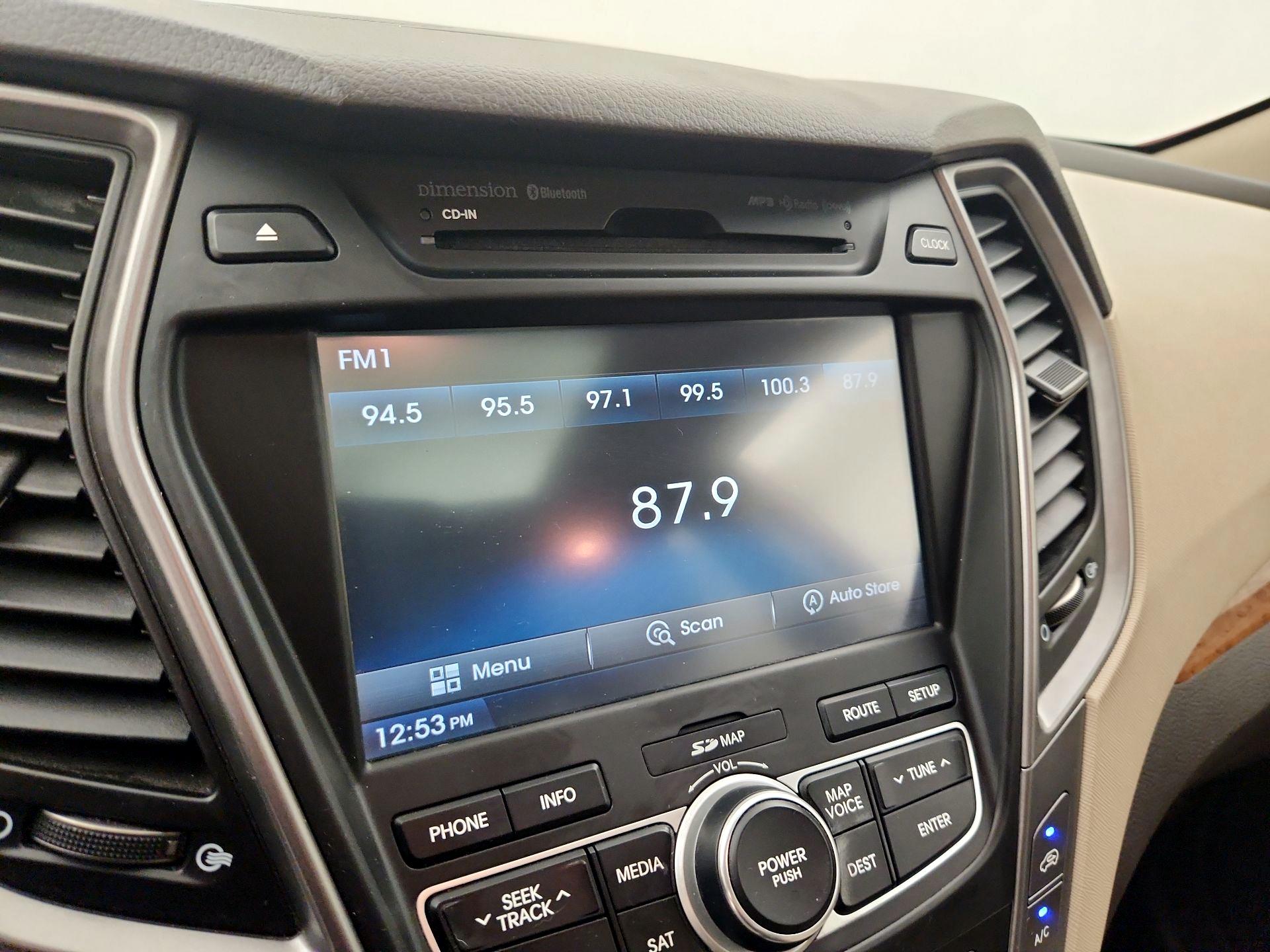 Thumbnail: 2013 Hyundai Santa Fe - 16
