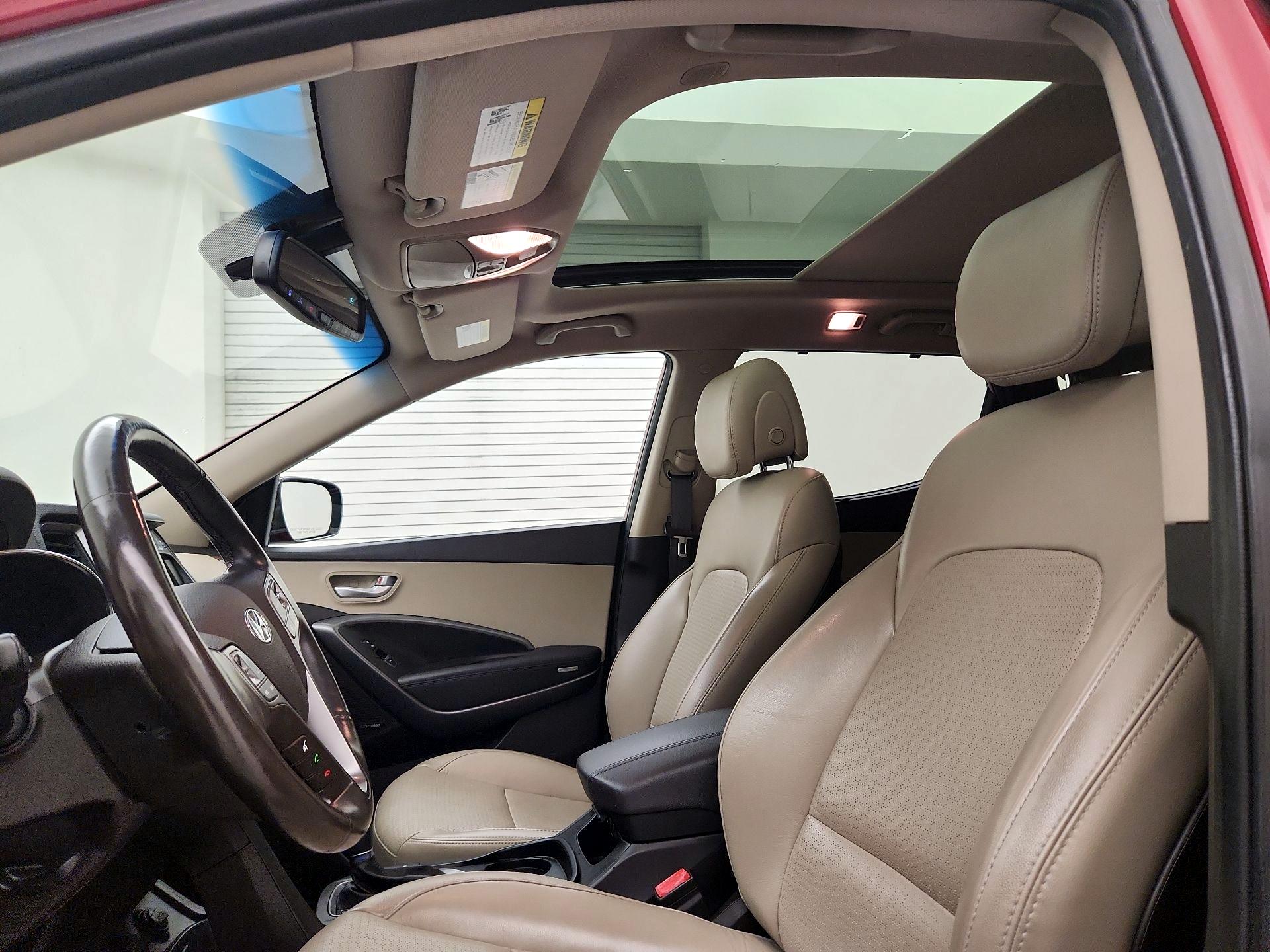 Thumbnail: 2013 Hyundai Santa Fe - 20