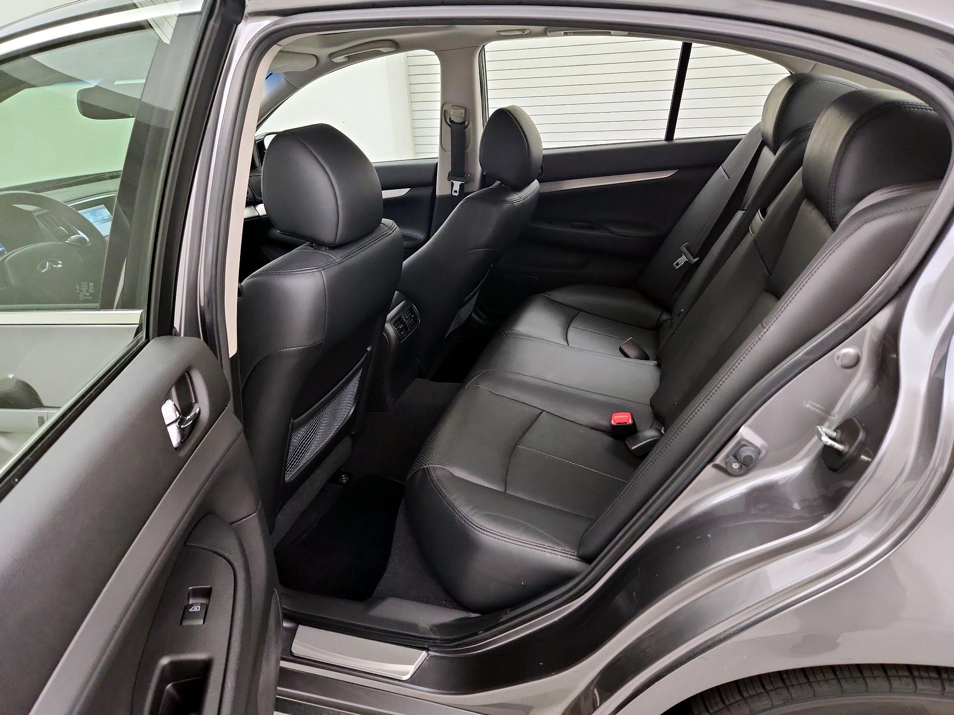 Thumbnail: 2013 INFINITI G37 - 20