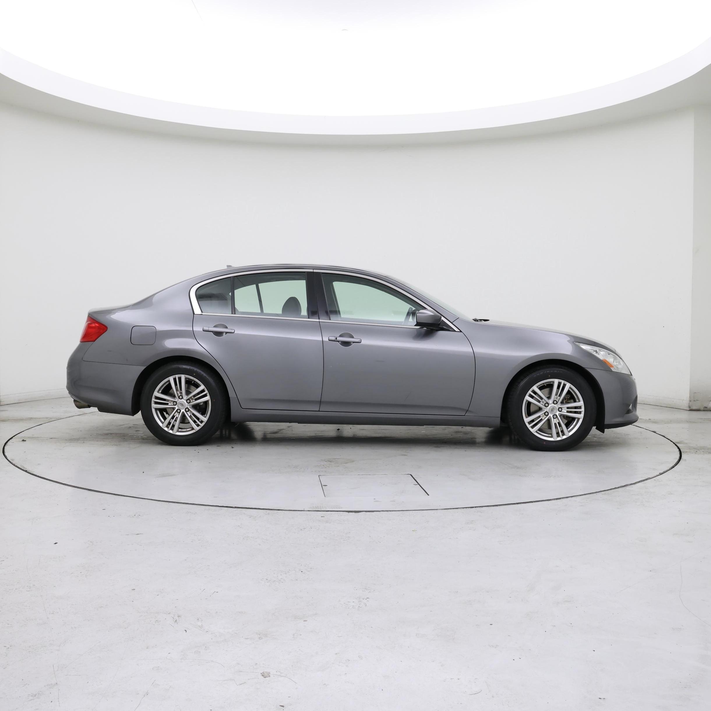 Thumbnail: 2013 INFINITI G37 - 7