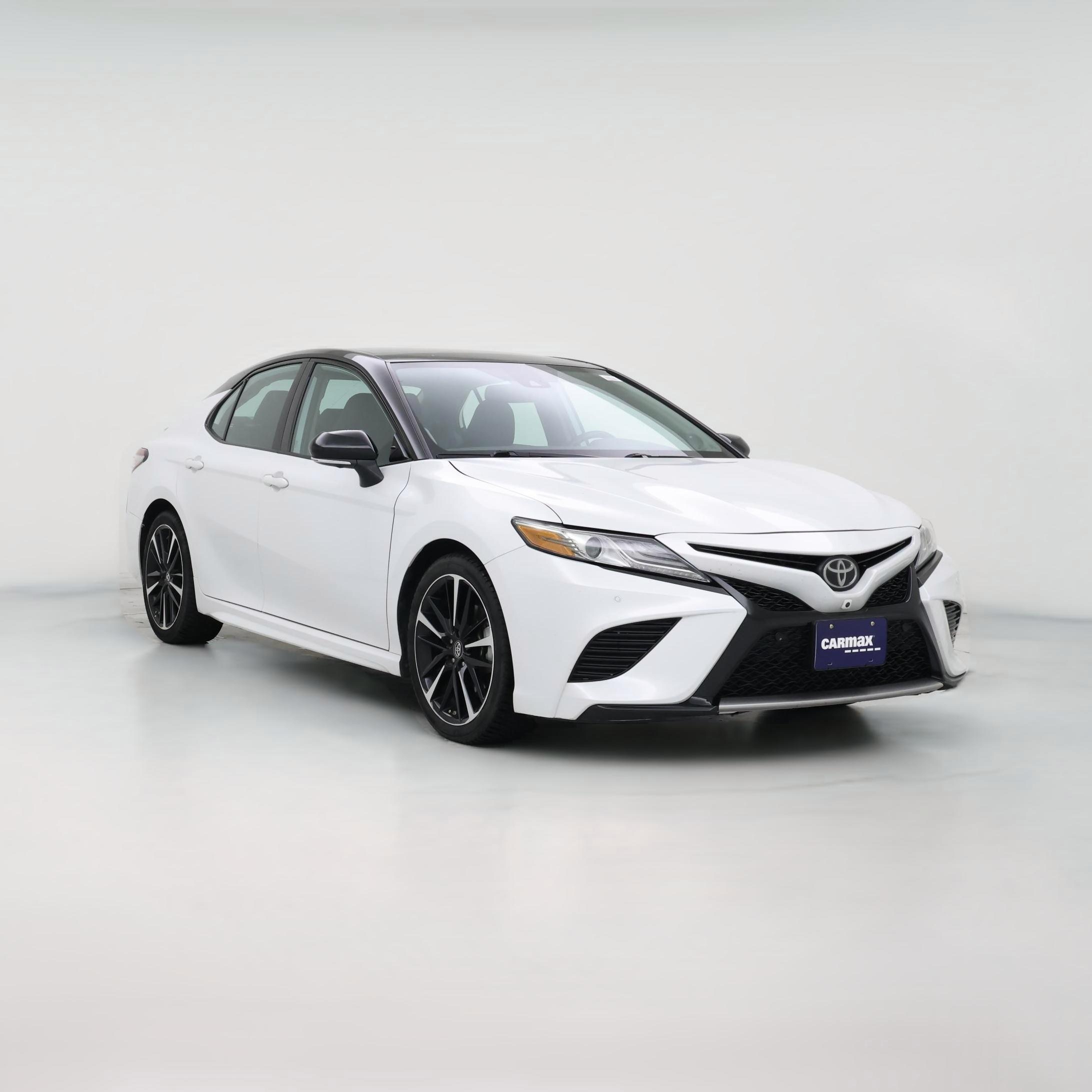 Thumbnail: 2019 Toyota Camry - 1