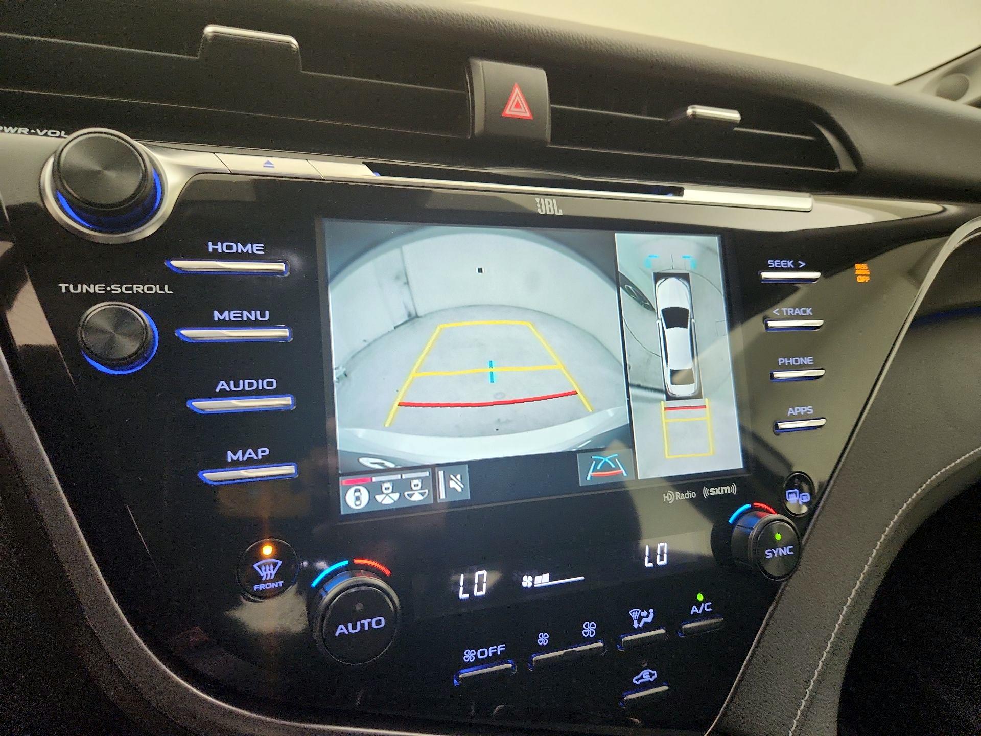 Thumbnail: 2019 Toyota Camry - 15