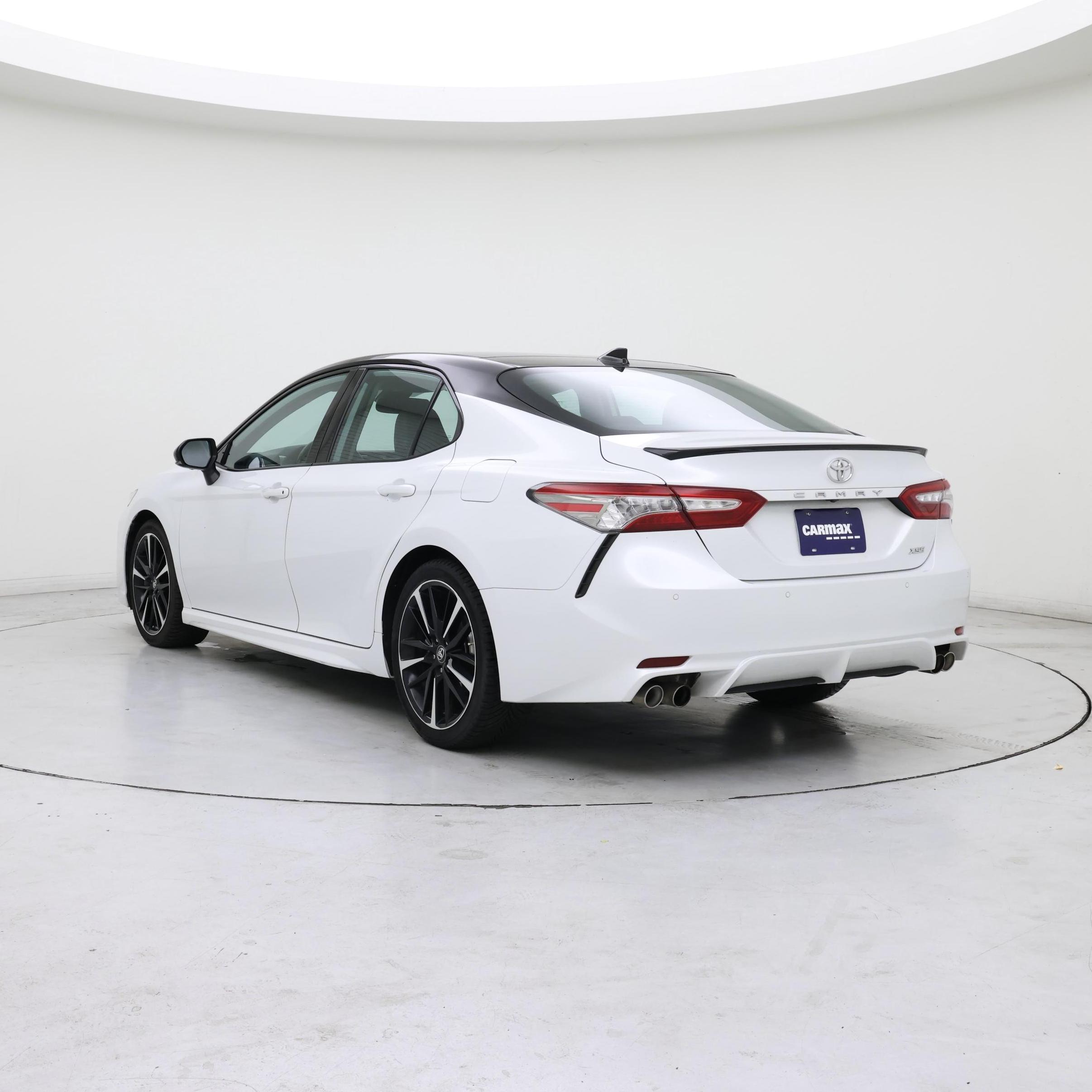 Thumbnail: 2019 Toyota Camry - 2
