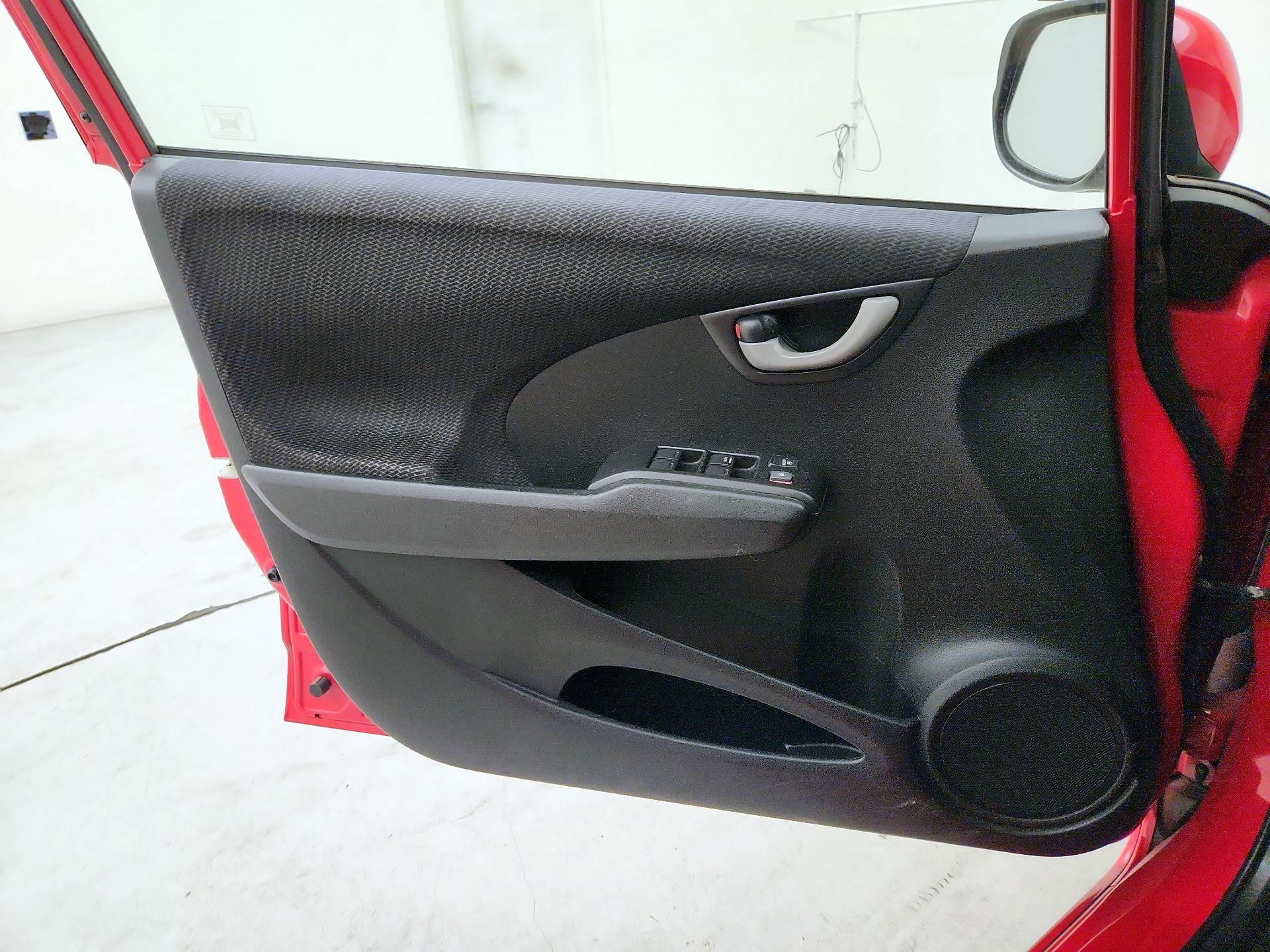 Thumbnail: 2013 Honda Fit - 12