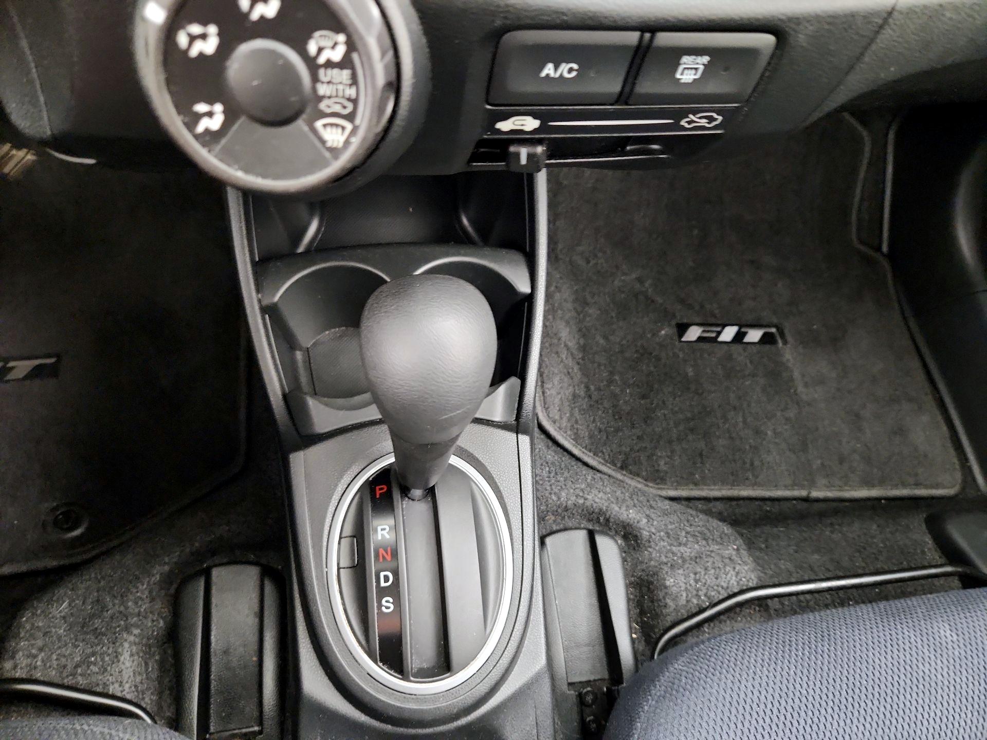 Thumbnail: 2013 Honda Fit - 16