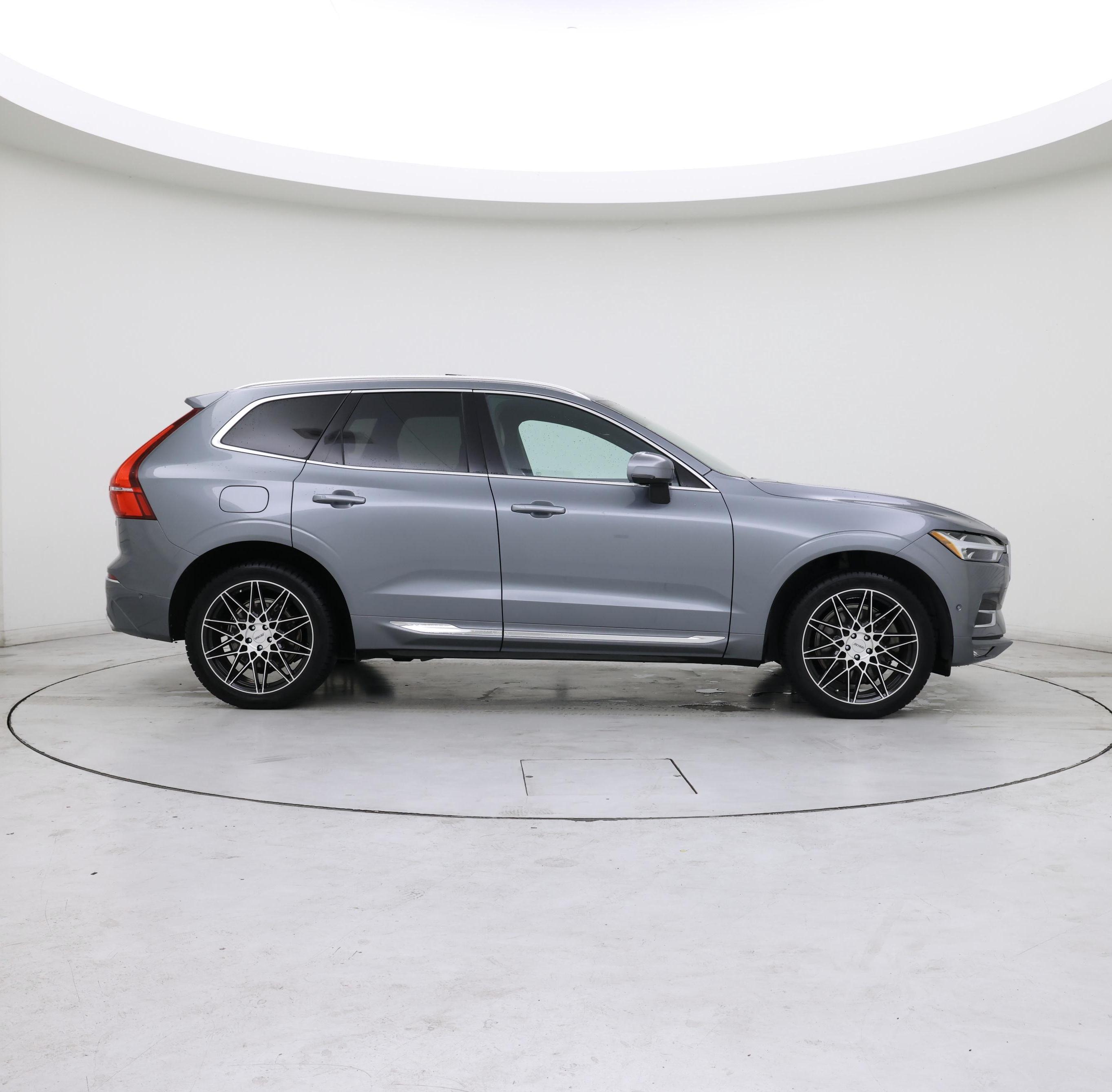 Thumbnail: 2018 Volvo XC60 - 7