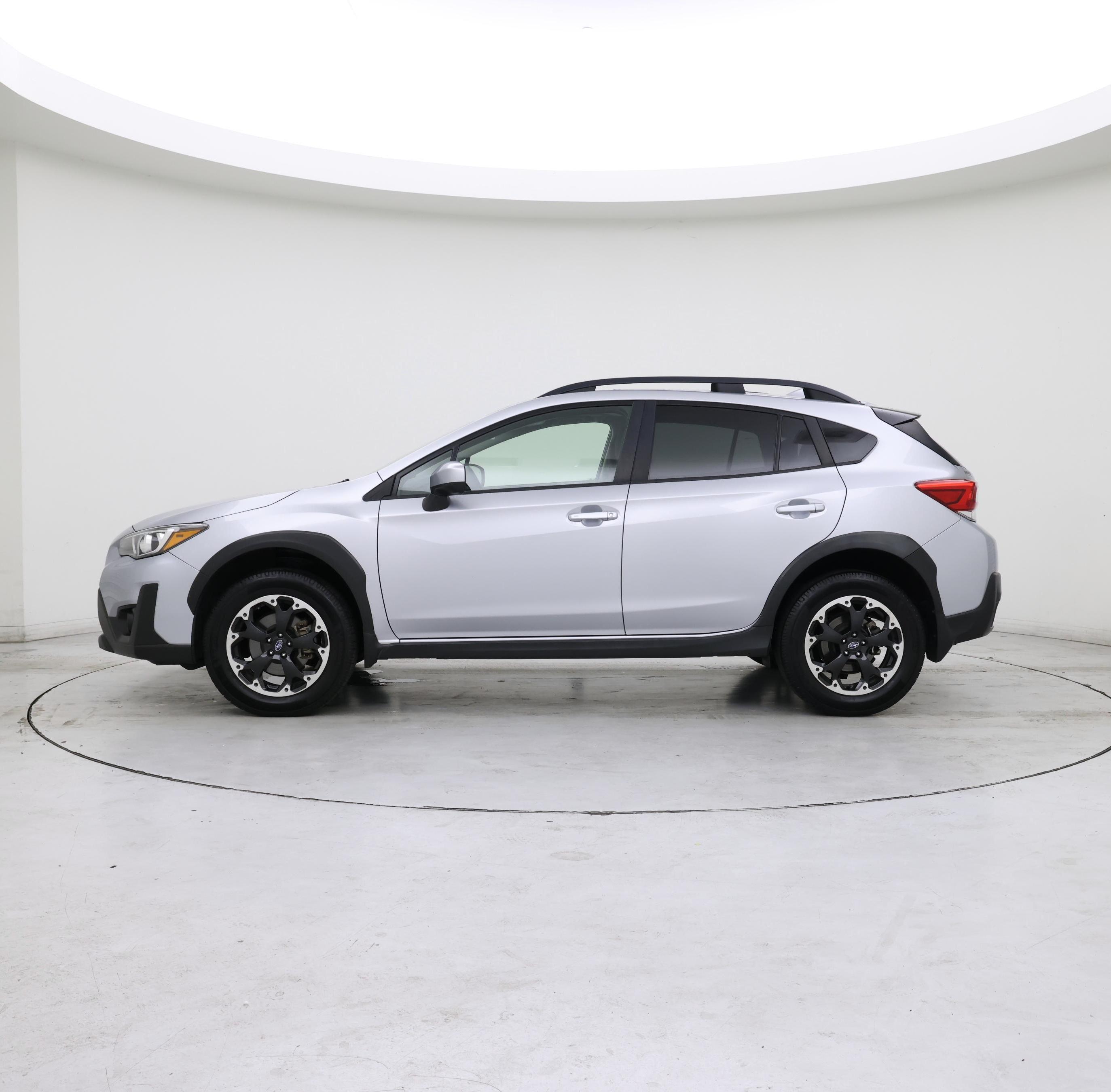 Thumbnail: 2021 Subaru Crosstrek - 3