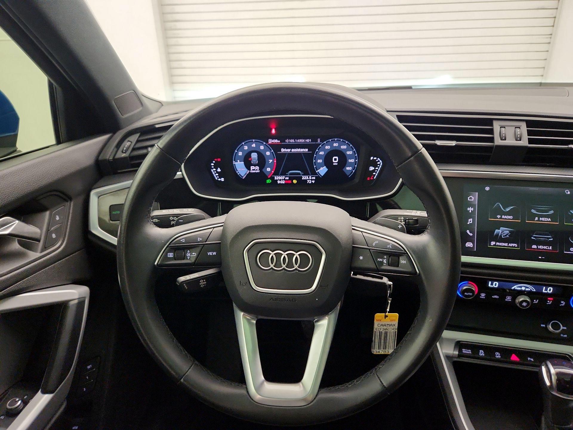 Thumbnail: 2022 Audi Q3 - 10