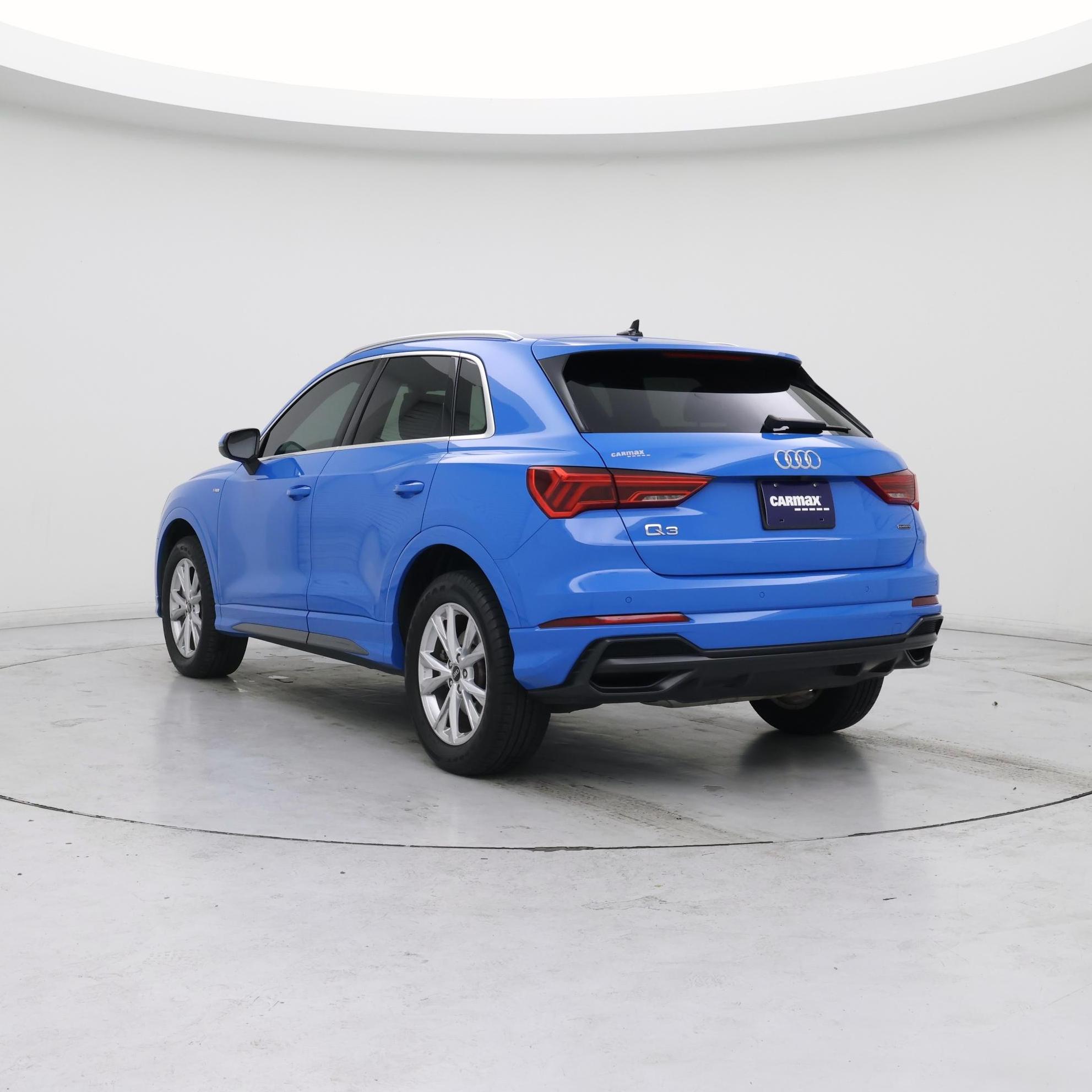 Thumbnail: 2022 Audi Q3 - 2