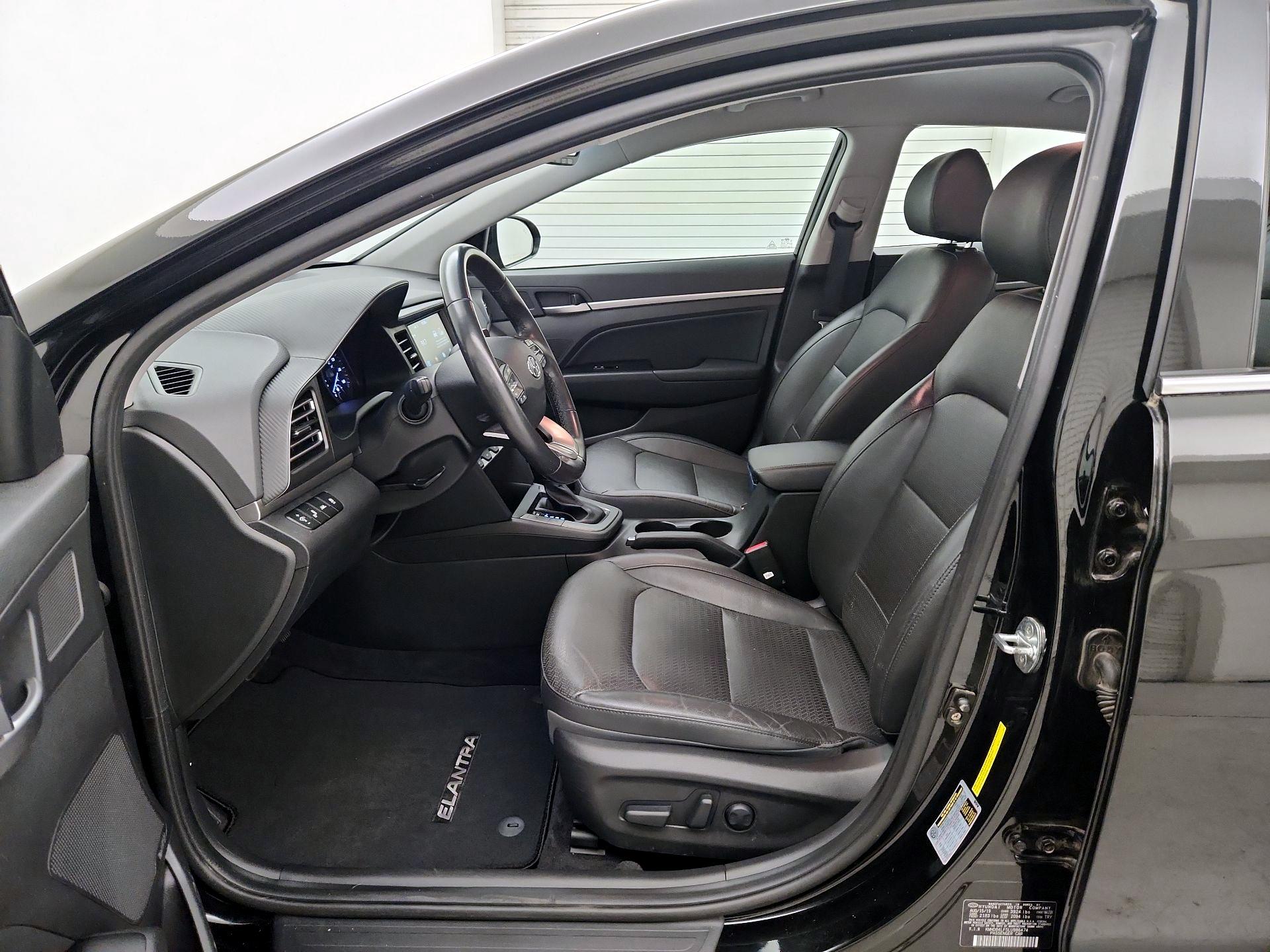 Thumbnail: 2020 Hyundai Elantra - 11