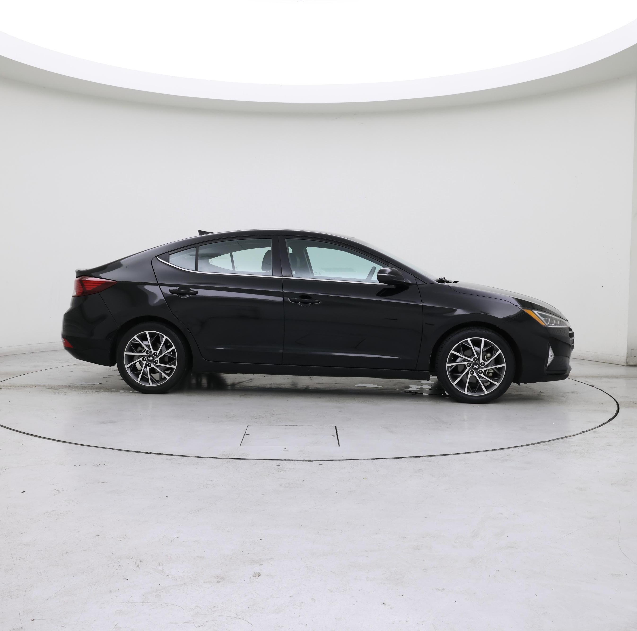 Thumbnail: 2020 Hyundai Elantra - 7