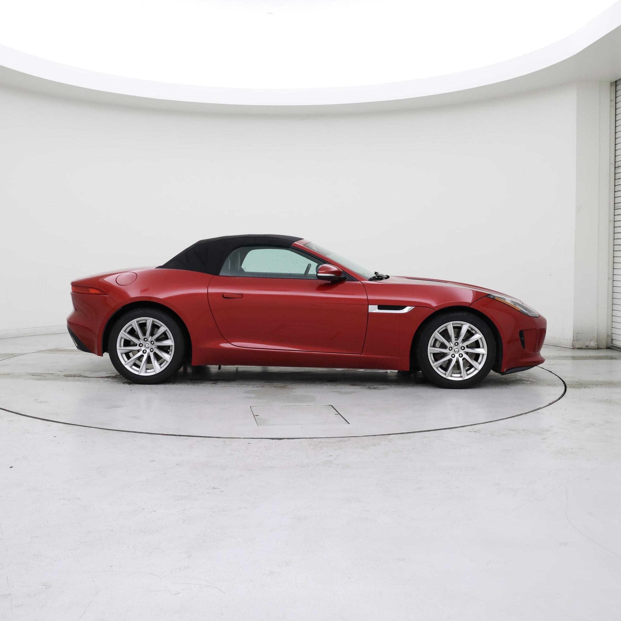 Thumbnail: 2014 Jaguar F-Type - 7