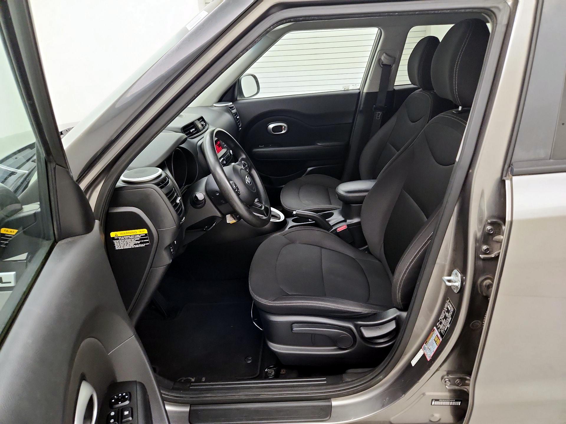 Thumbnail: 2016 Kia Soul - 11