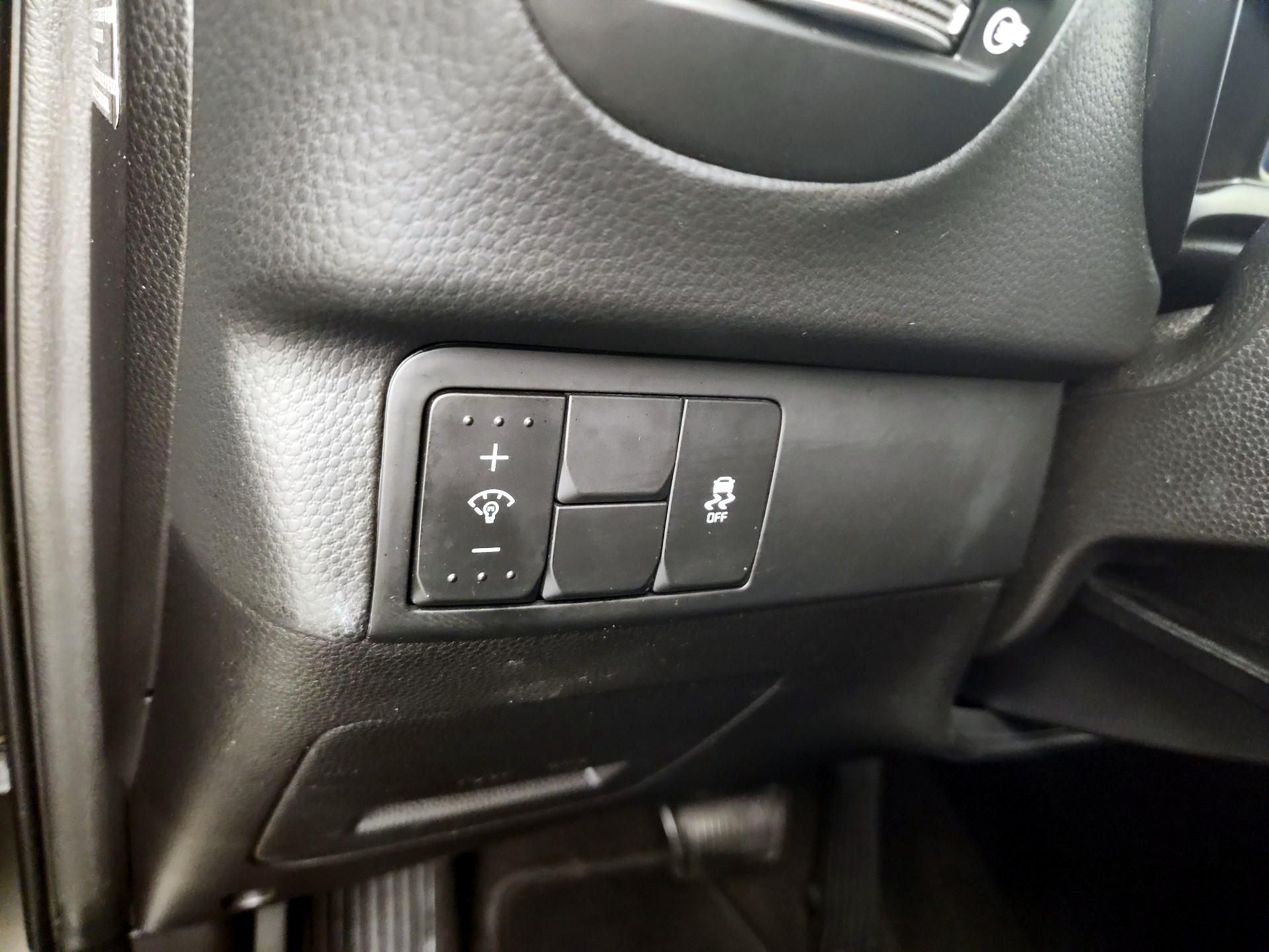 Thumbnail: 2016 Kia Soul - 13