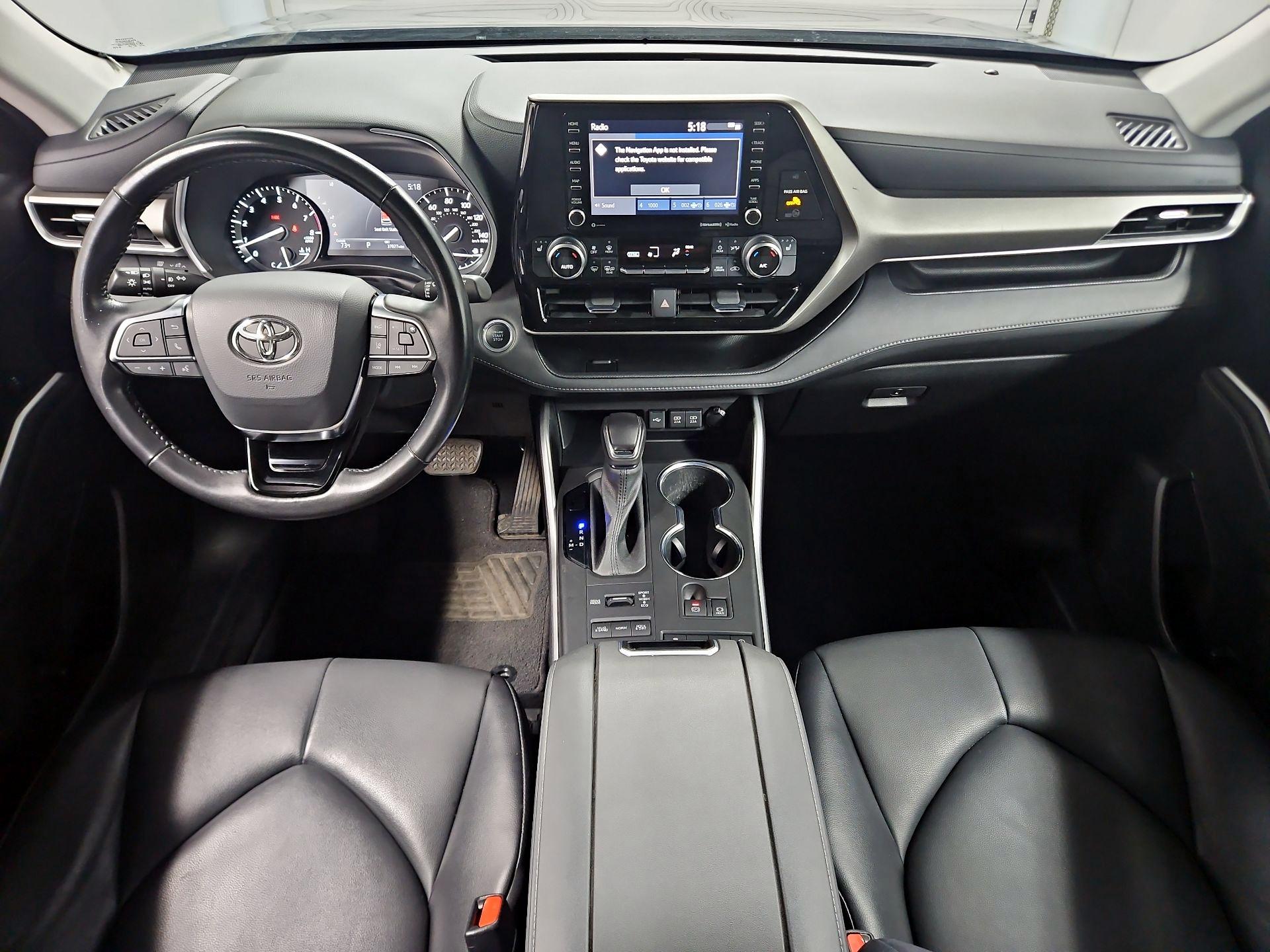 Thumbnail: 2021 Toyota Highlander - 9