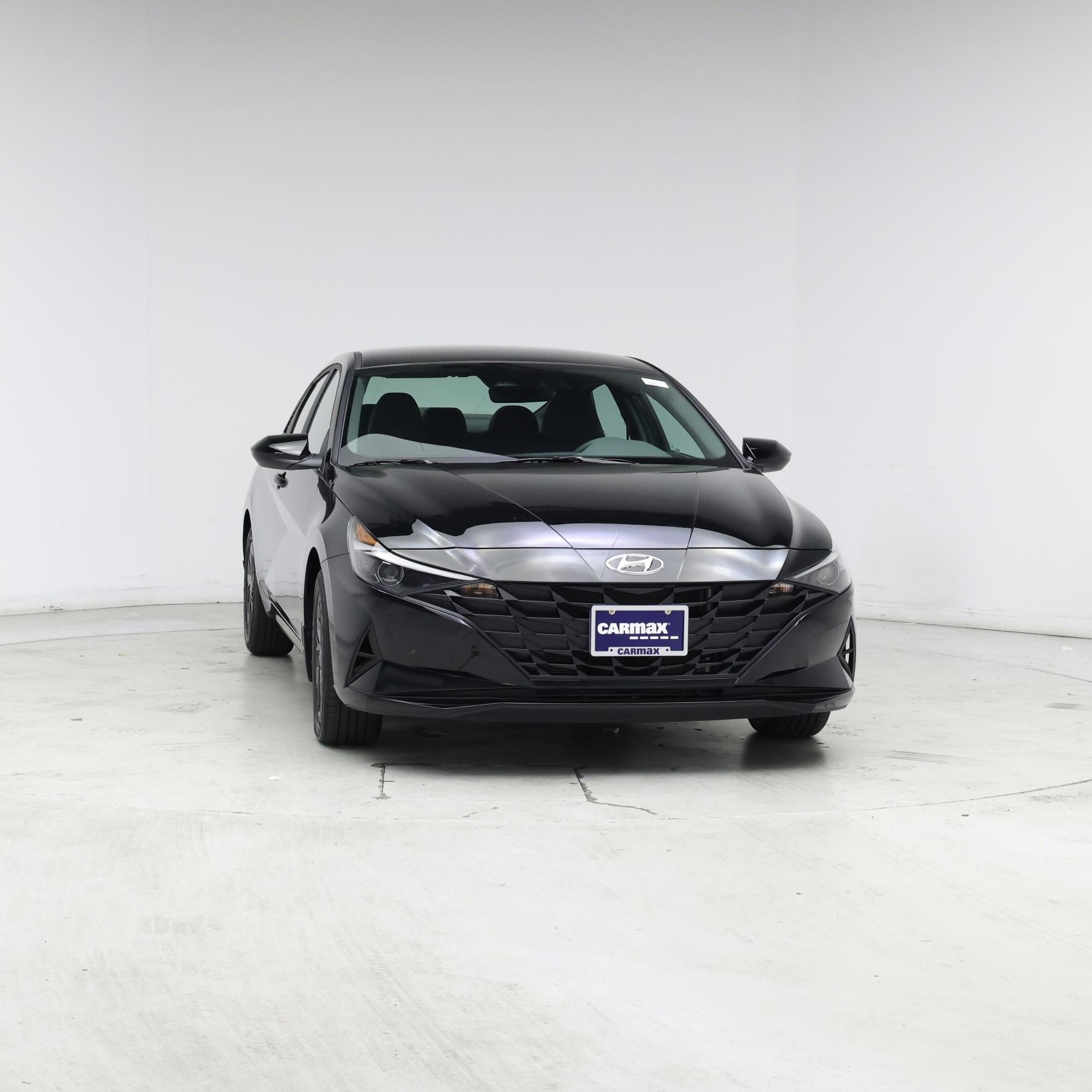 Thumbnail: 2023 Hyundai Elantra - 5