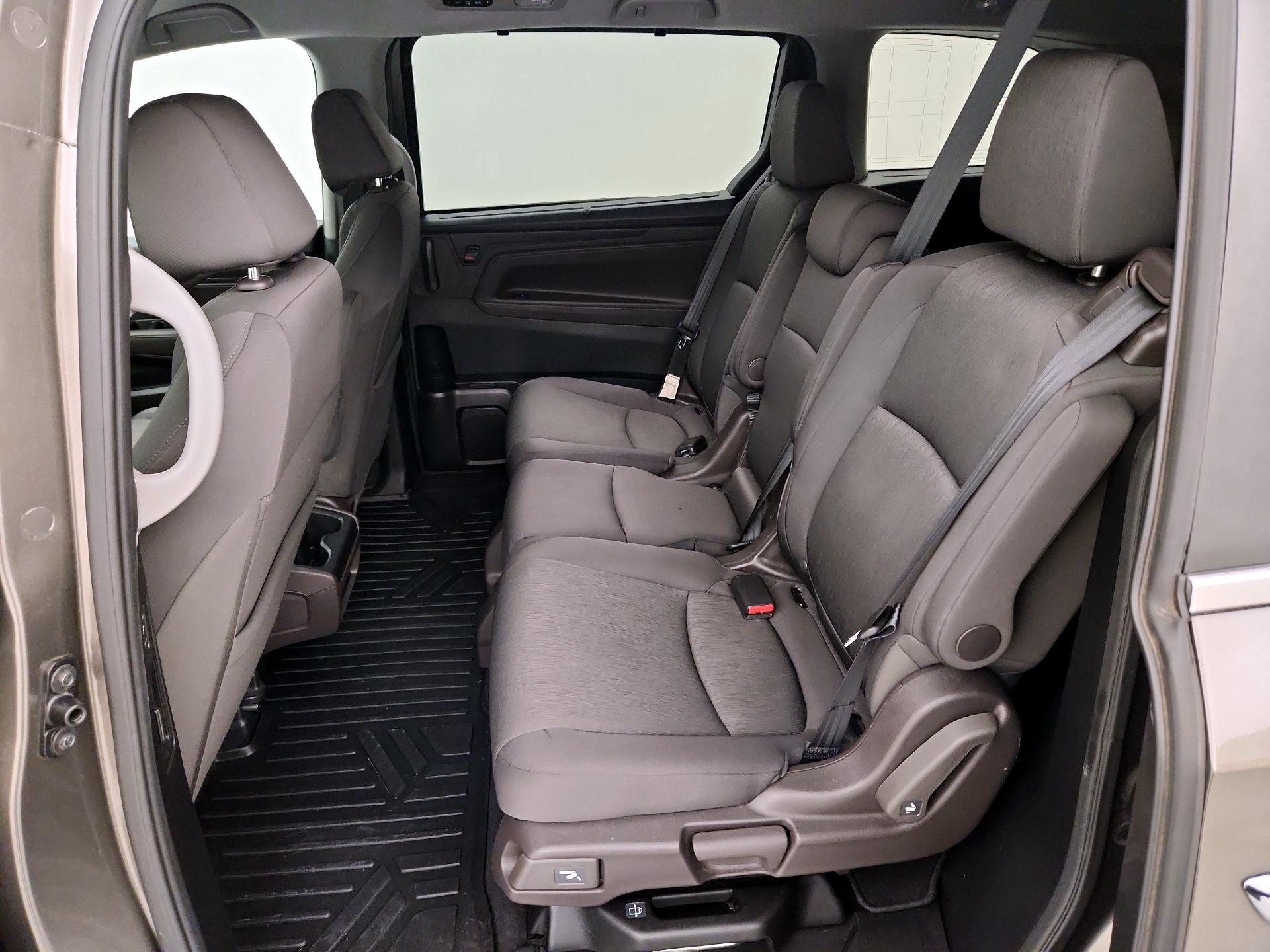 Thumbnail: 2019 Honda Odyssey - 19