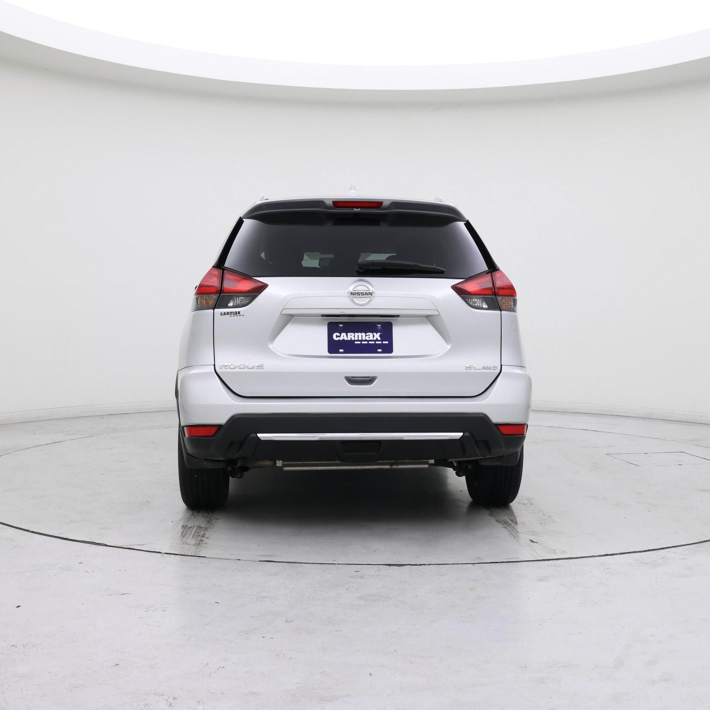 Thumbnail: 2017 Nissan Rogue - 6