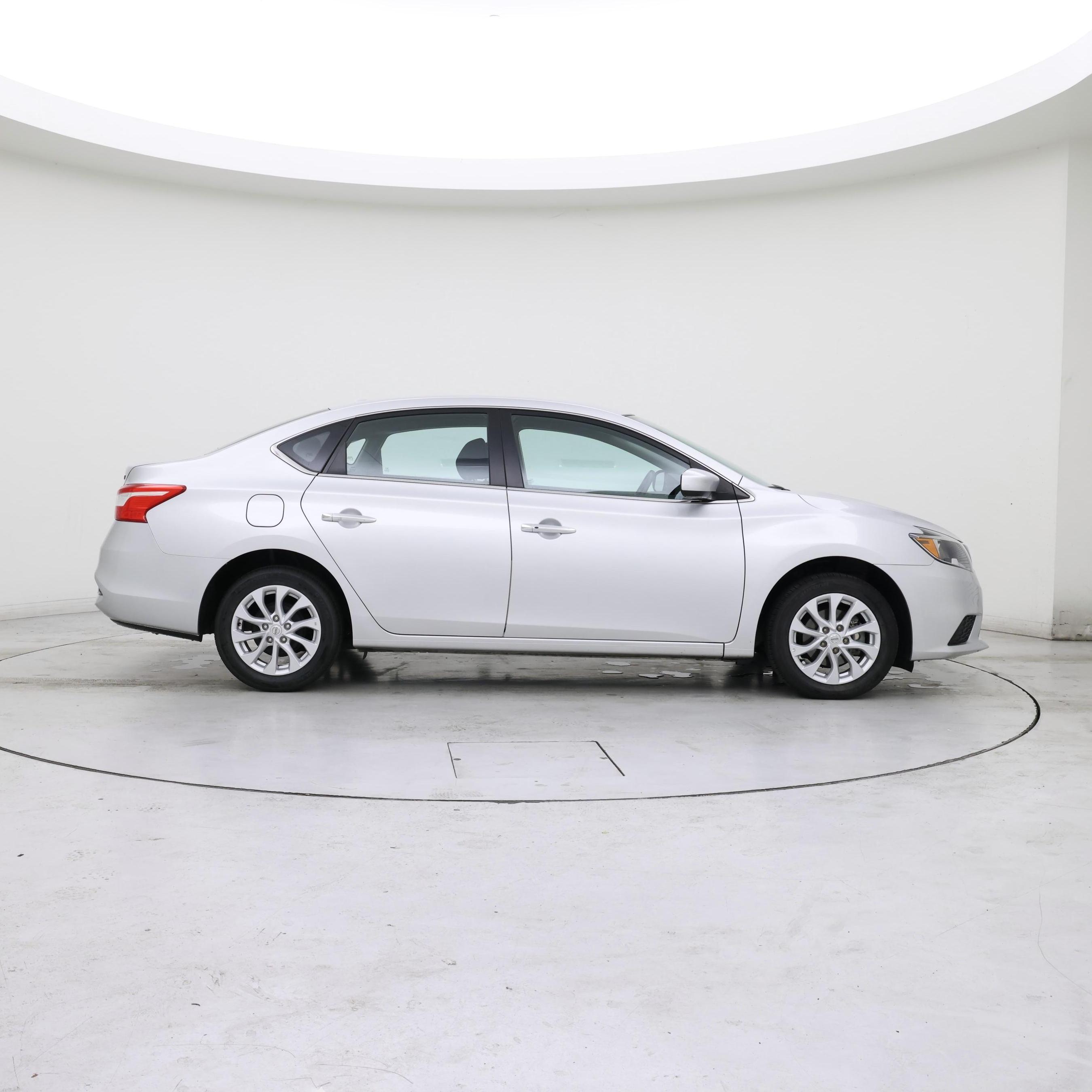 Thumbnail: 2019 Nissan Sentra - 7