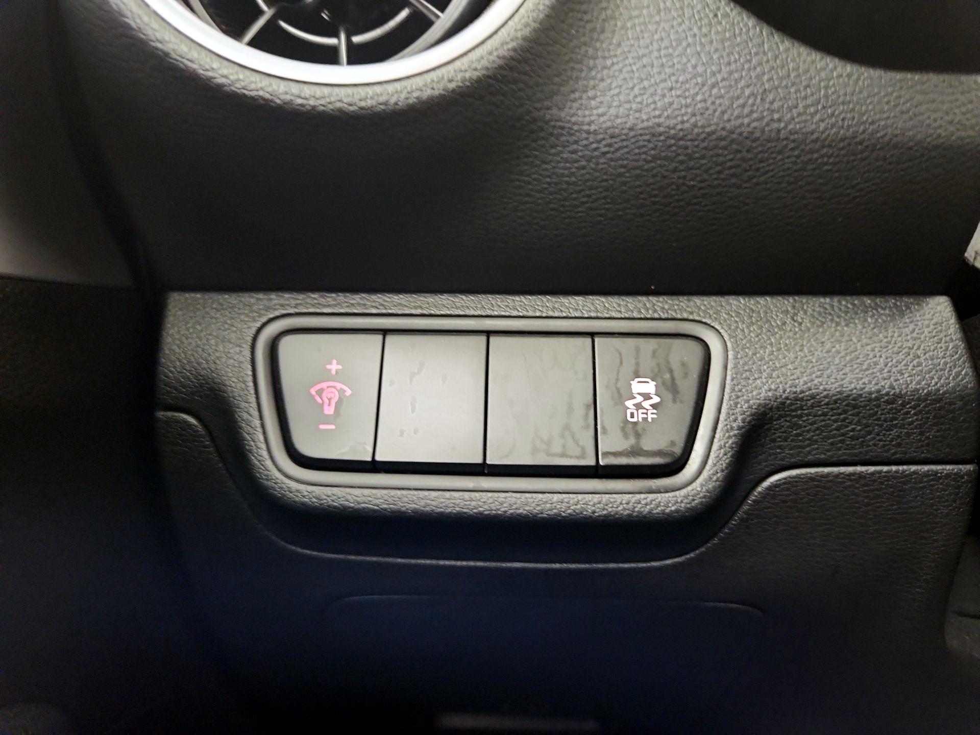 Thumbnail: 2023 Kia Forte - 13