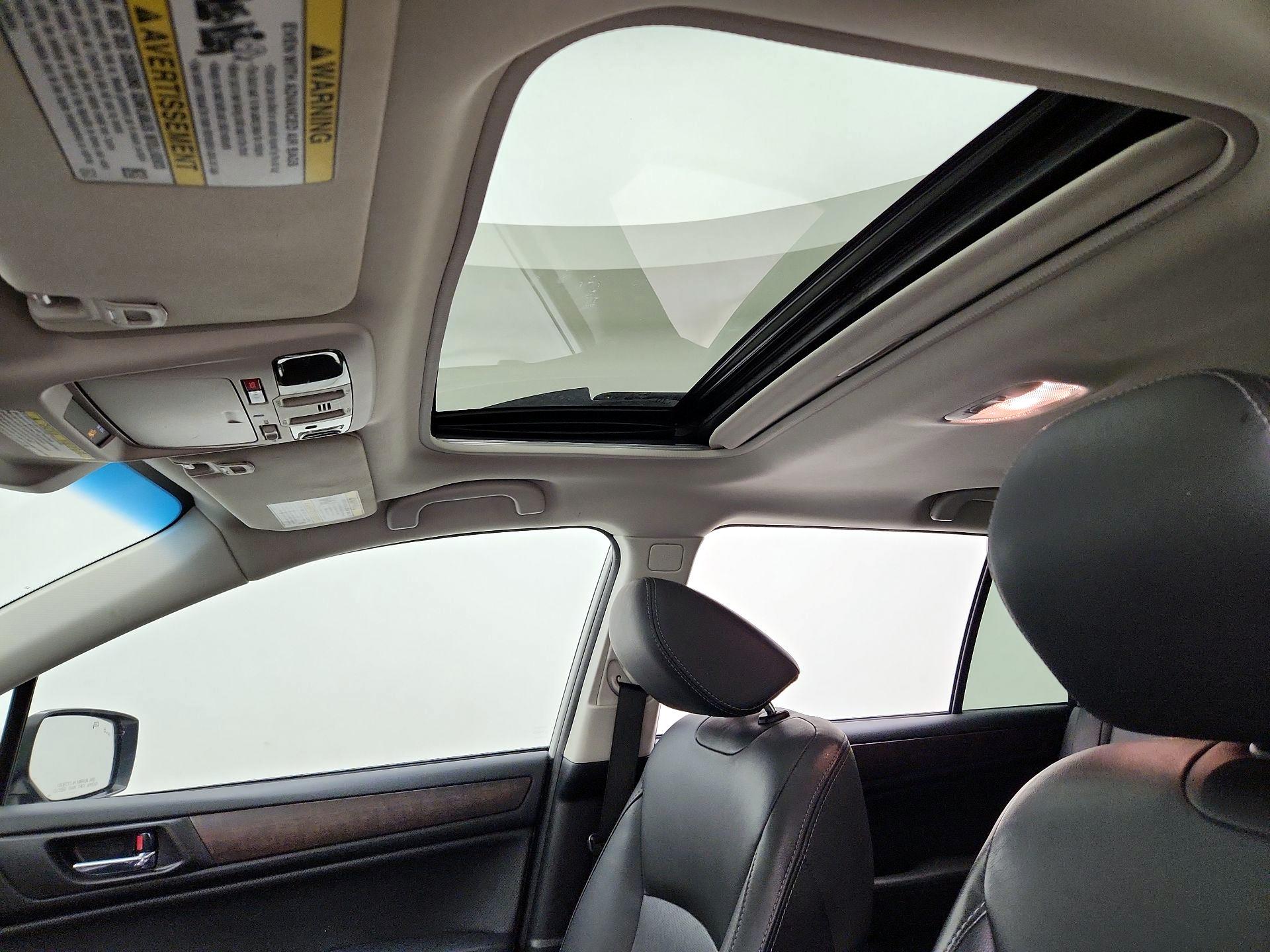 Thumbnail: 2017 Subaru Outback - 20