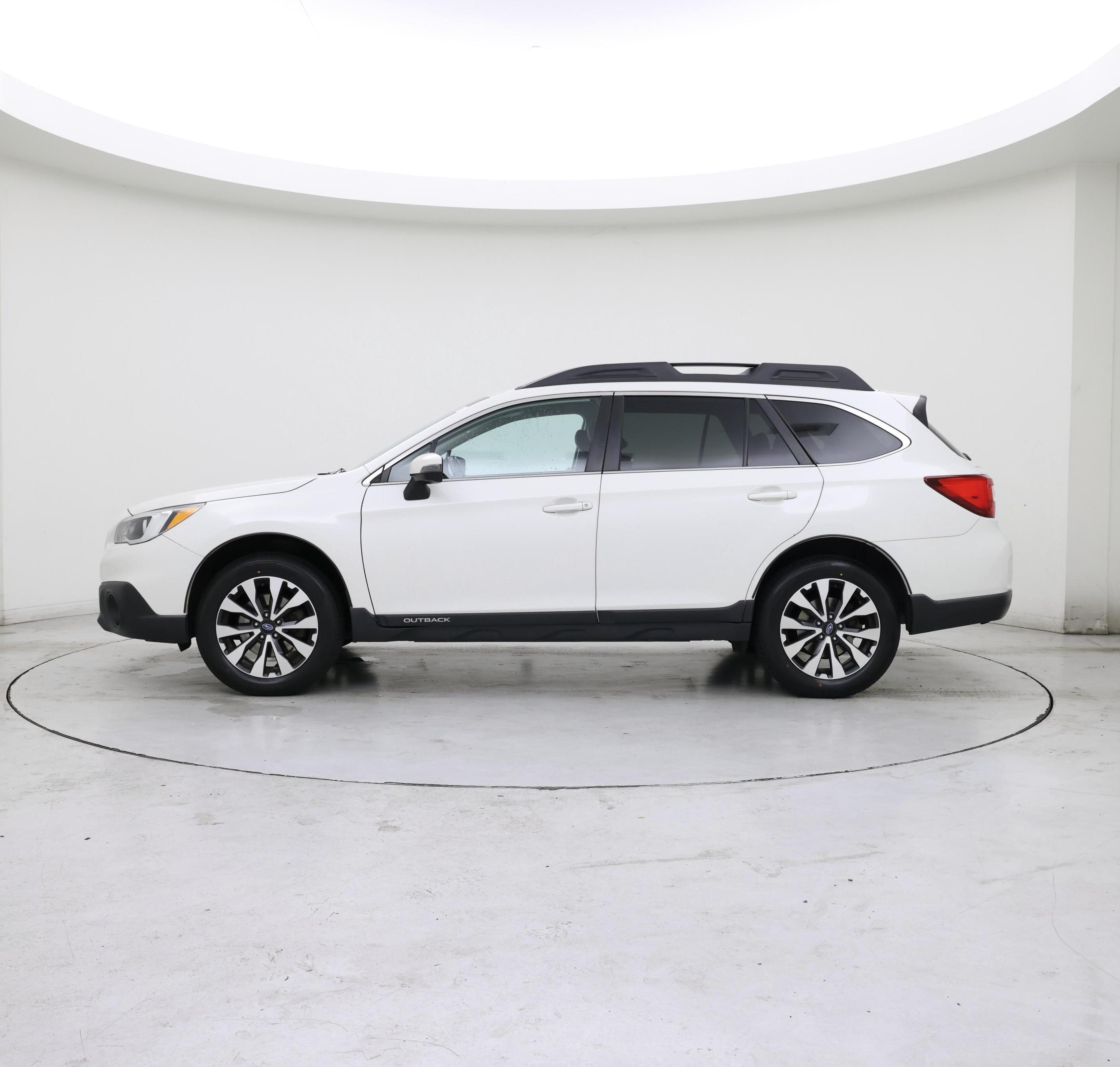 Thumbnail: 2017 Subaru Outback - 3