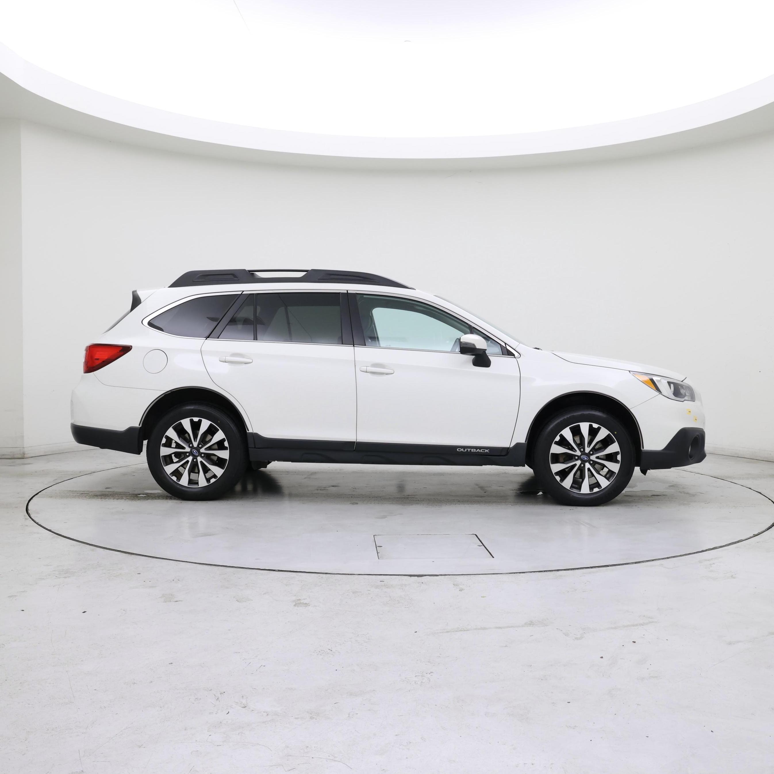 Thumbnail: 2017 Subaru Outback - 7