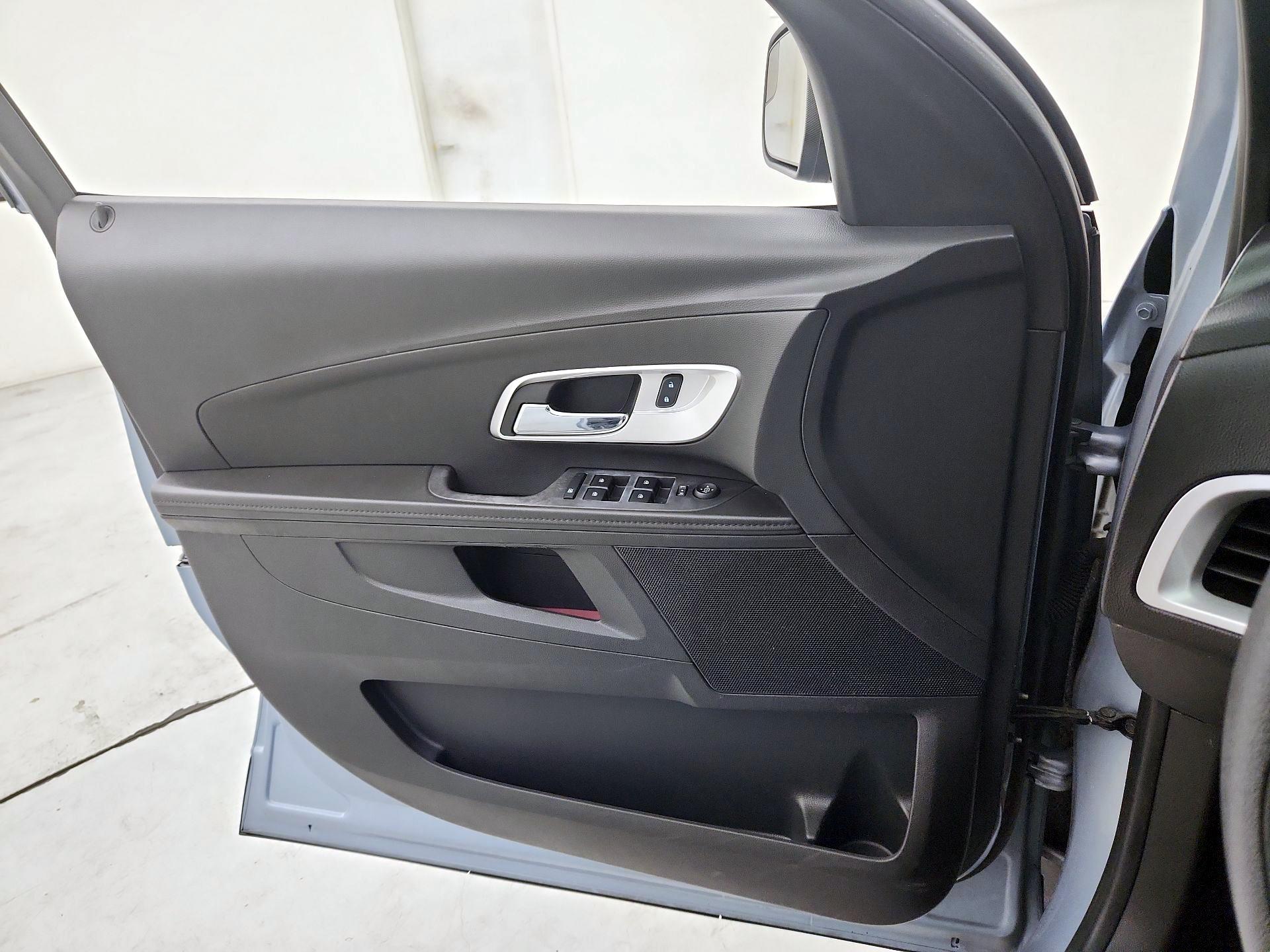 Thumbnail: 2014 Chevrolet Equinox - 12