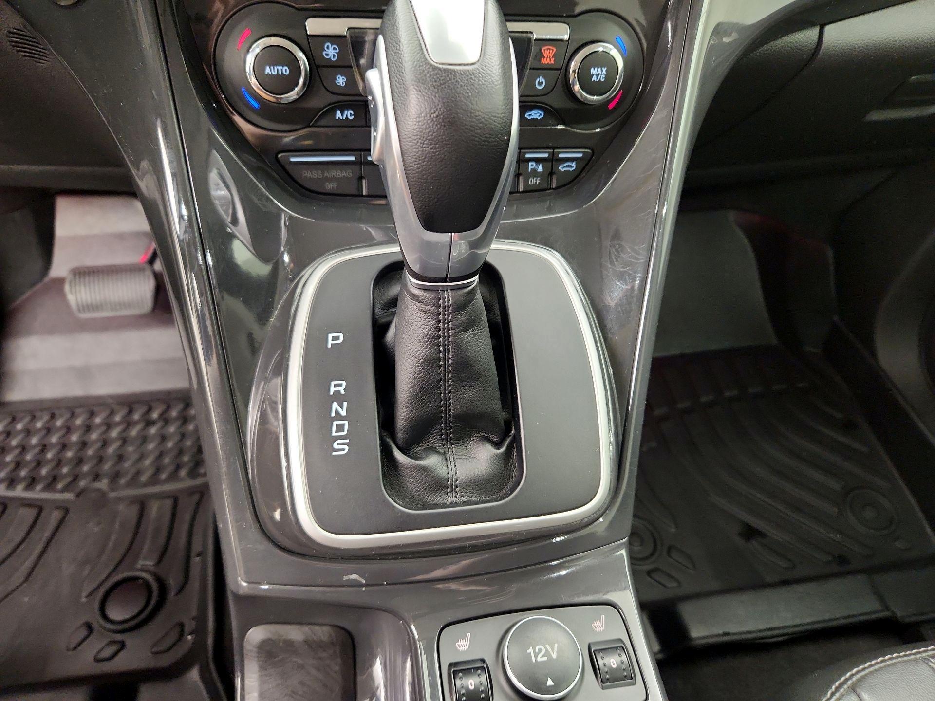Thumbnail: 2013 Ford Escape - 18