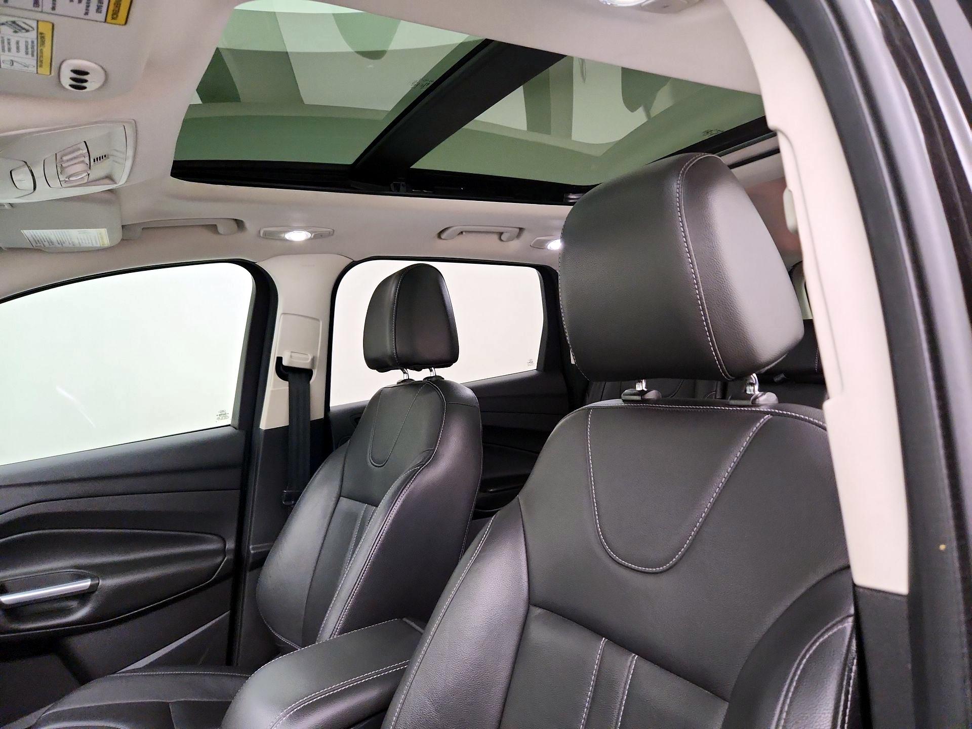 Thumbnail: 2013 Ford Escape - 20